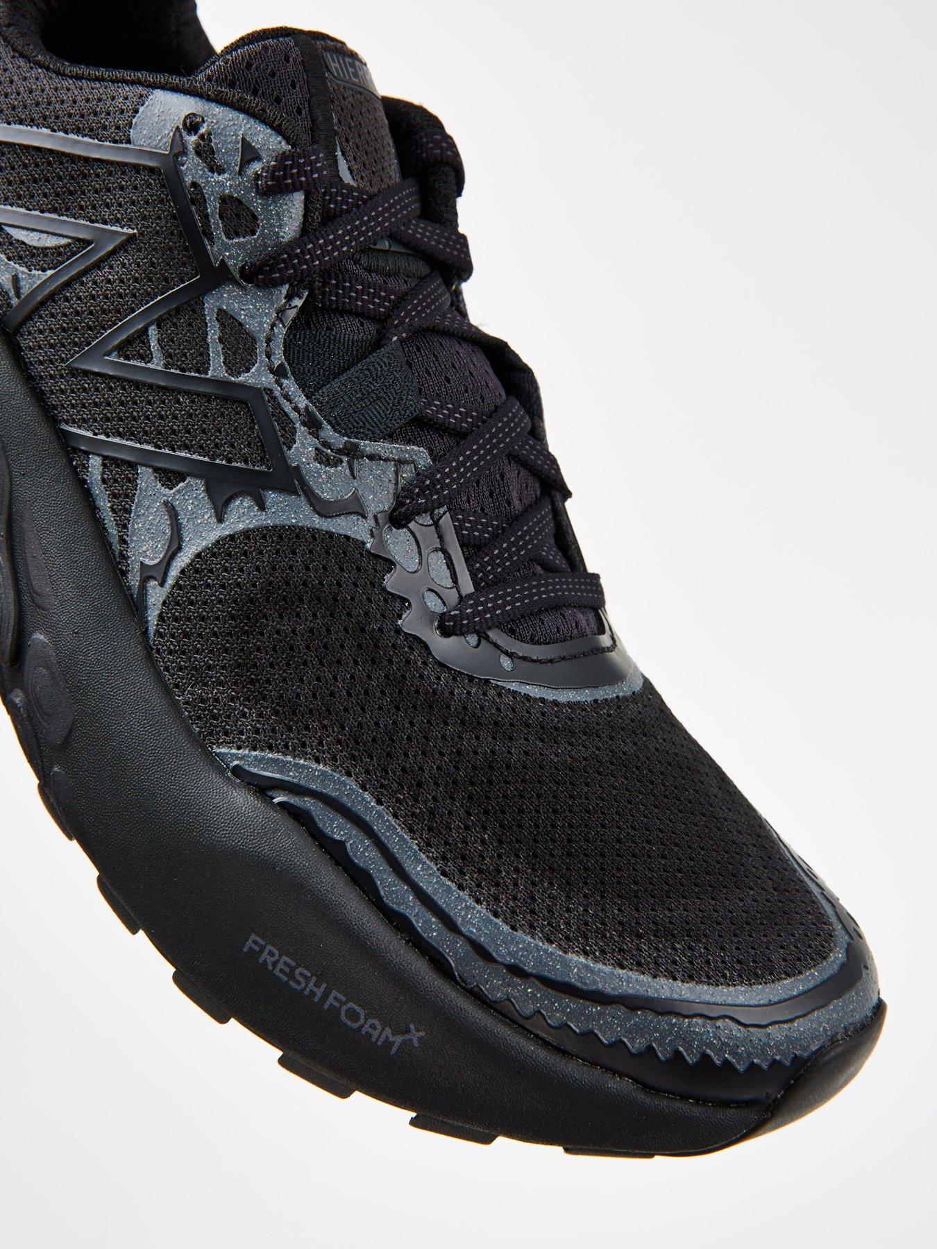 Image 7 of 7 of New Balance Womens Trail Running Fresh Foam X Hierro V8 Goretex Trainers - Black