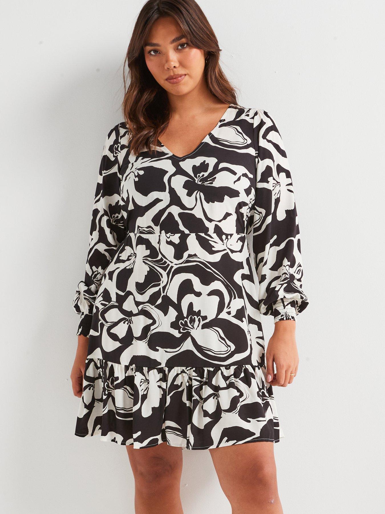 v-by-very-curve-v-neck-frill-hem-dress-floral-print