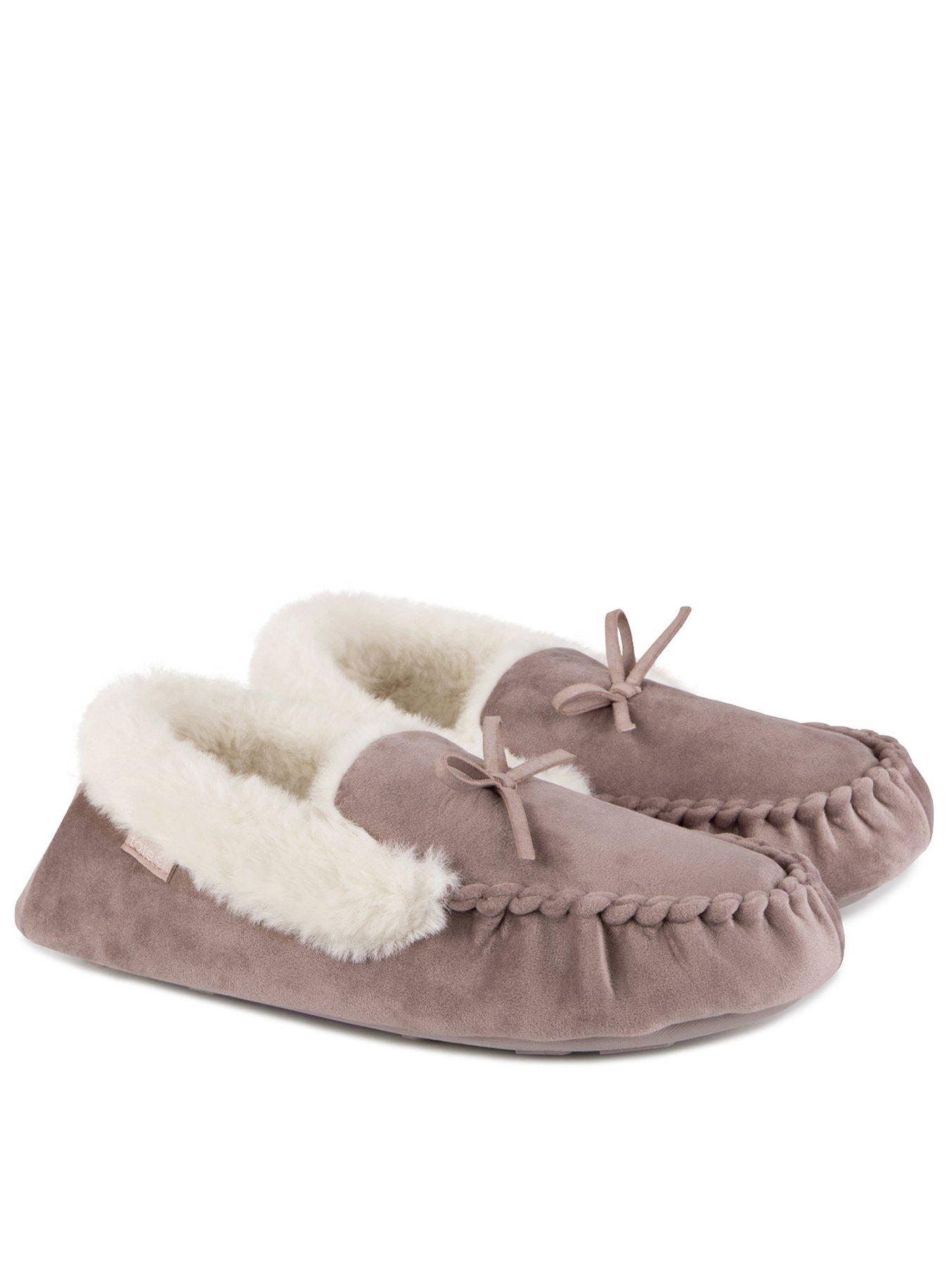 totes-velour-moccasin-slippers-mink