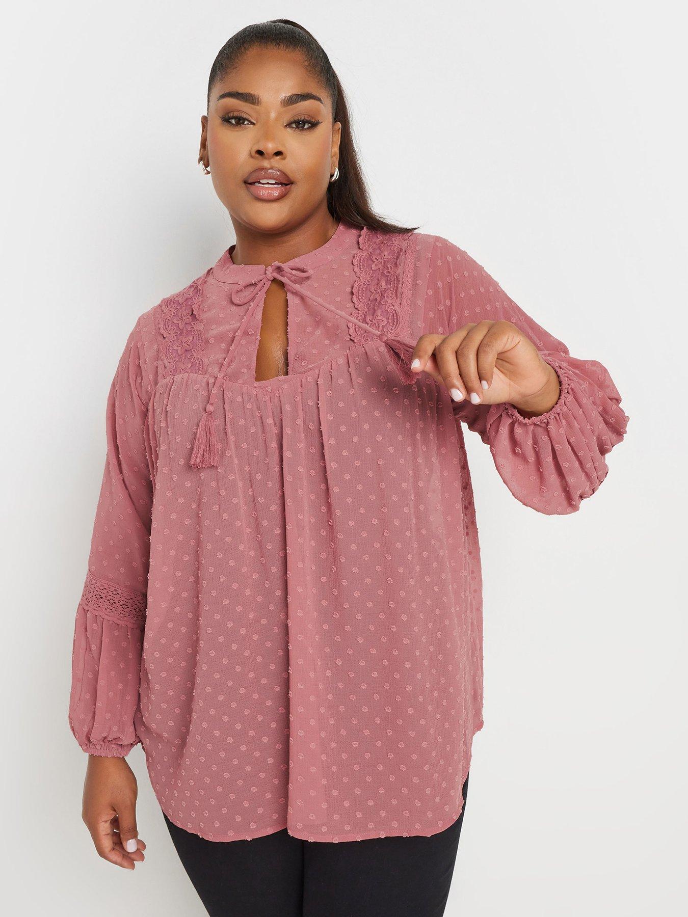 undefined Curve Dobby Slub Lace Blouse - Pink