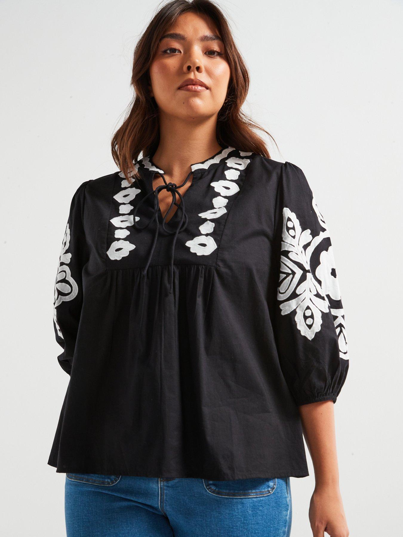 v-by-very-curve-mono-applique-blouse-blackwhite