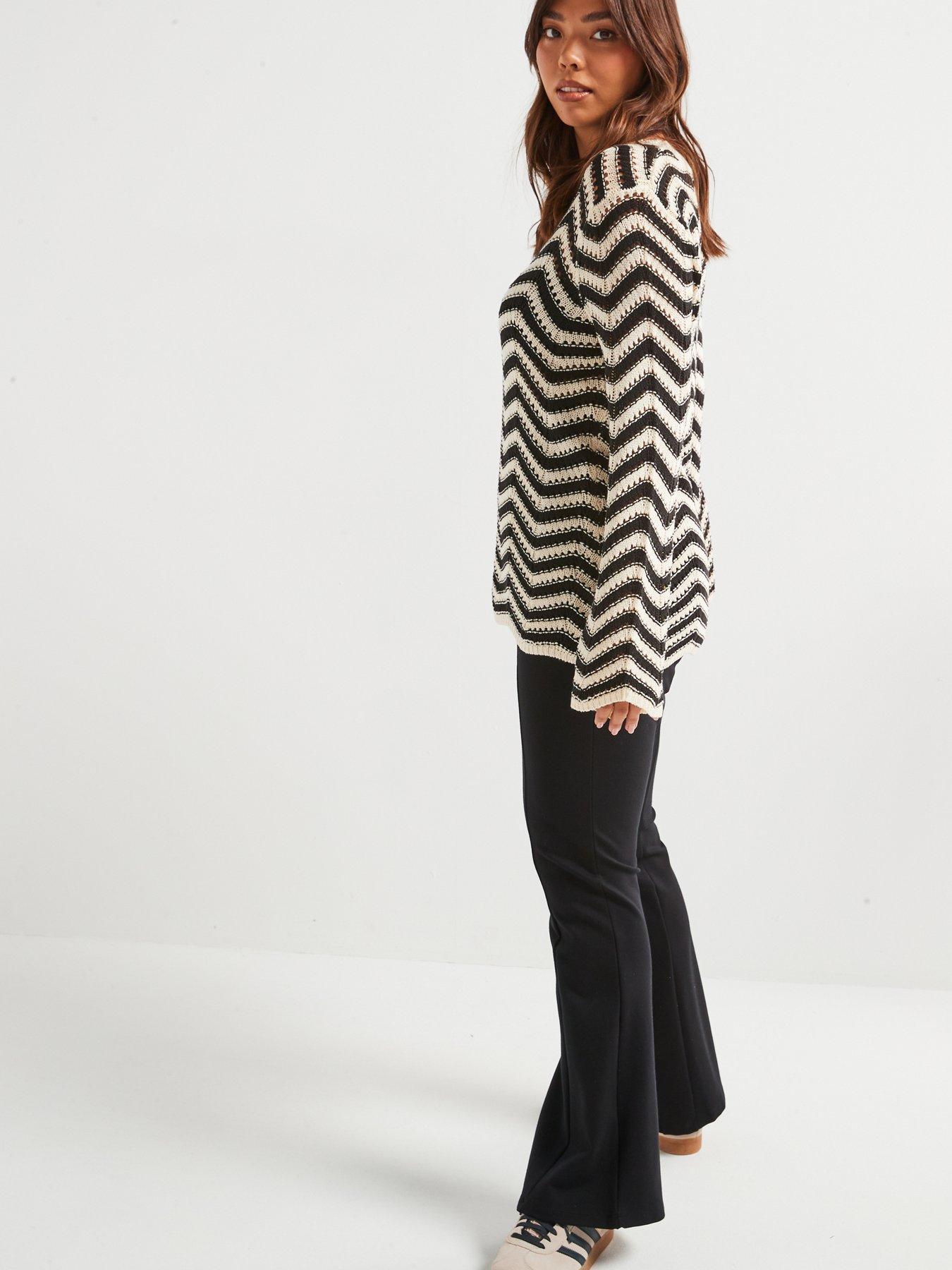  image of v-by-very-curve-chevron-fluted-sleeve-jumper-black