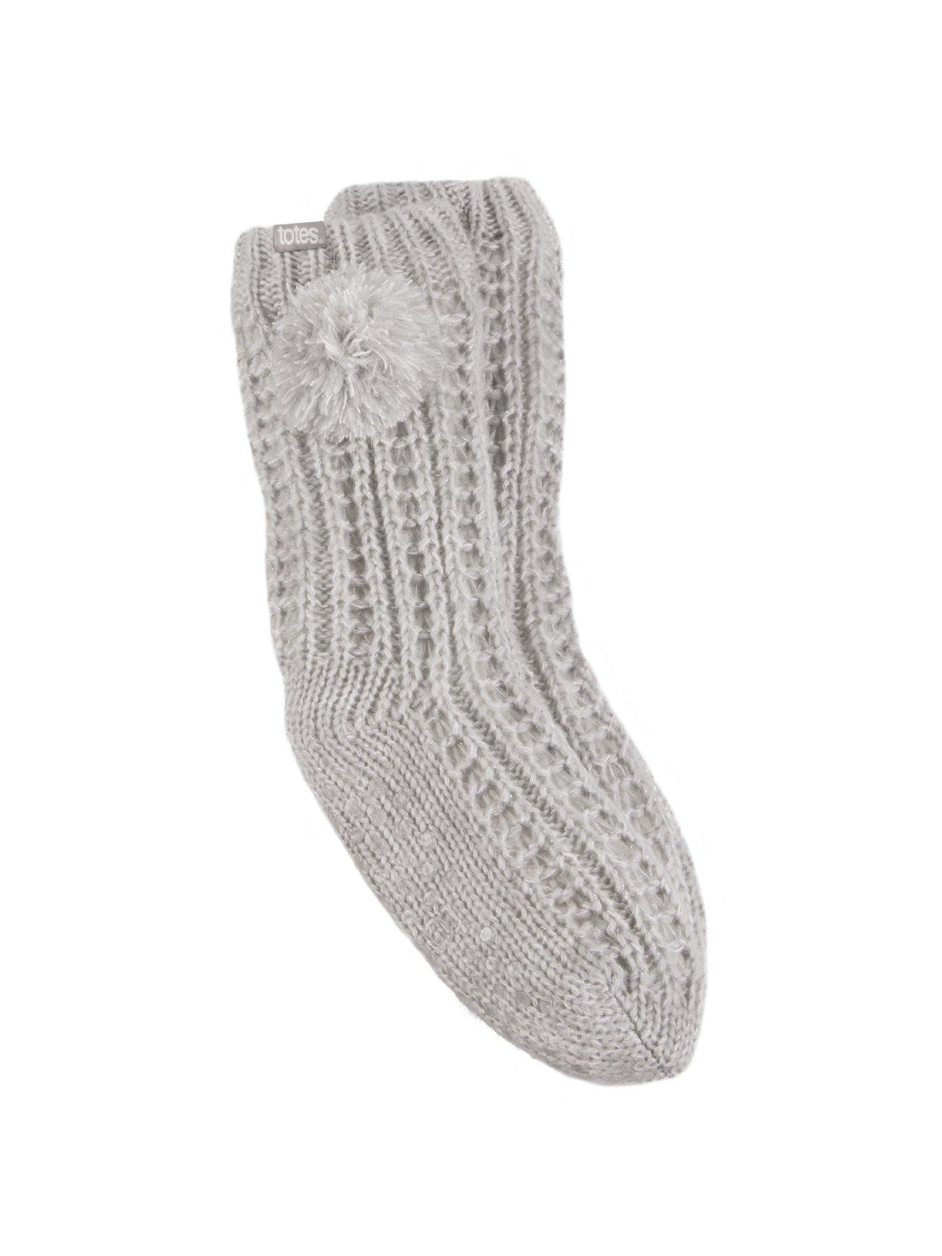 totes-luxury-sparkle-slipper-socks-with-pom-grey