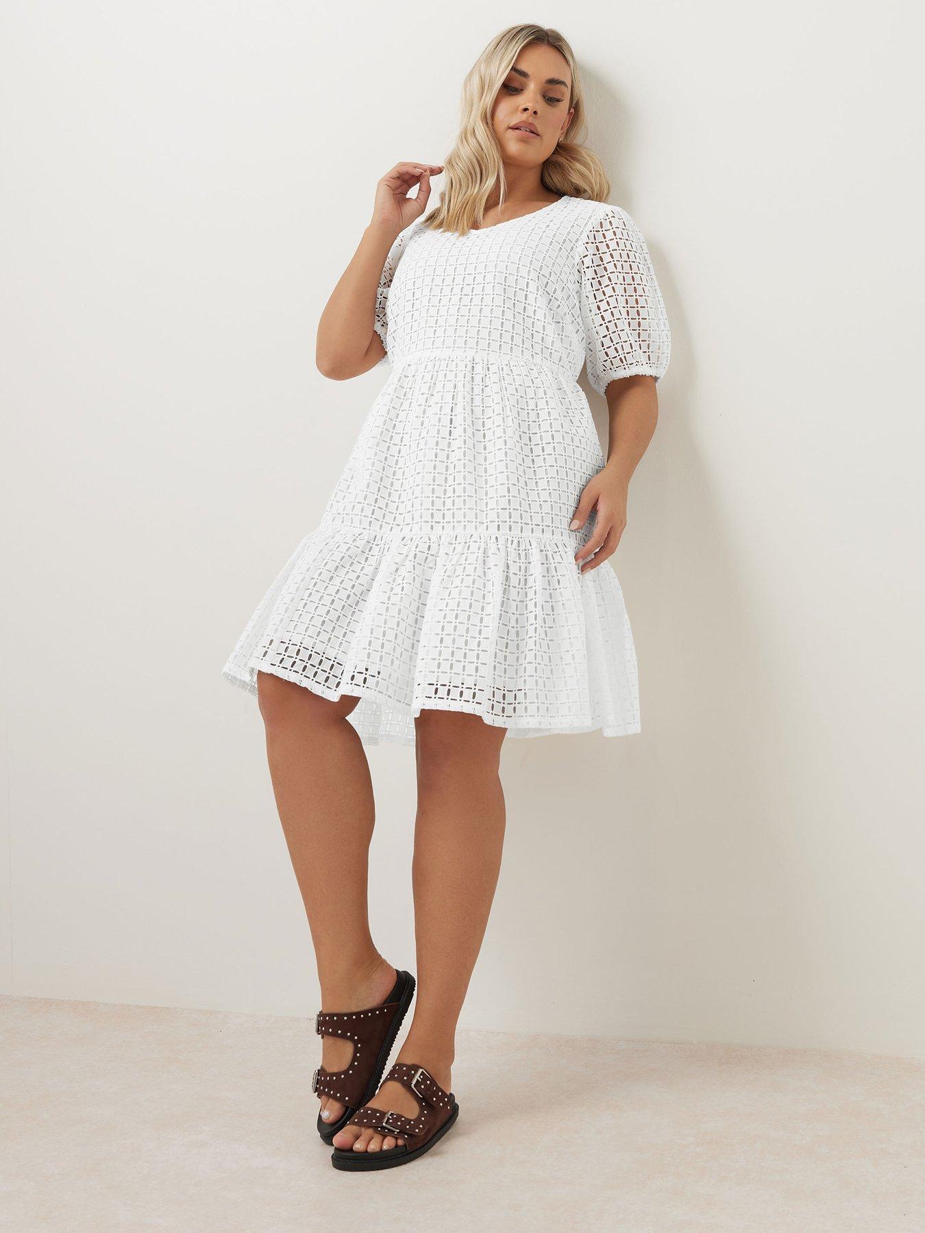 undefined Curve V Neck Short Sleeved Dress