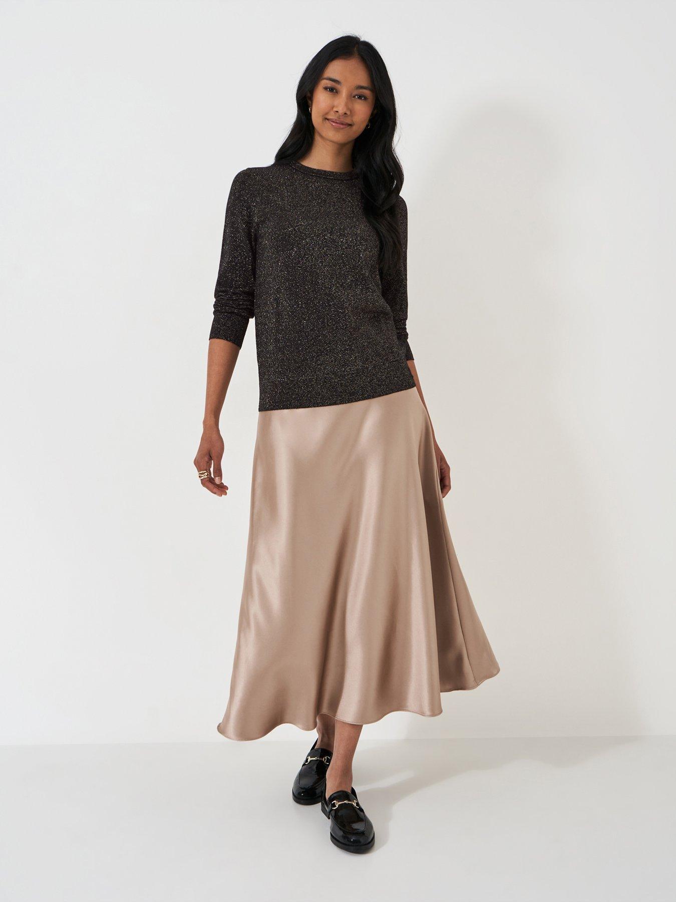  image of crew-clothing-lula-knitted-crewneck-jumper-black