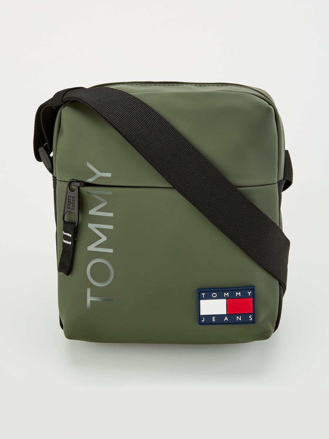 tommy-jeans-rubberised-reporter-bag-green