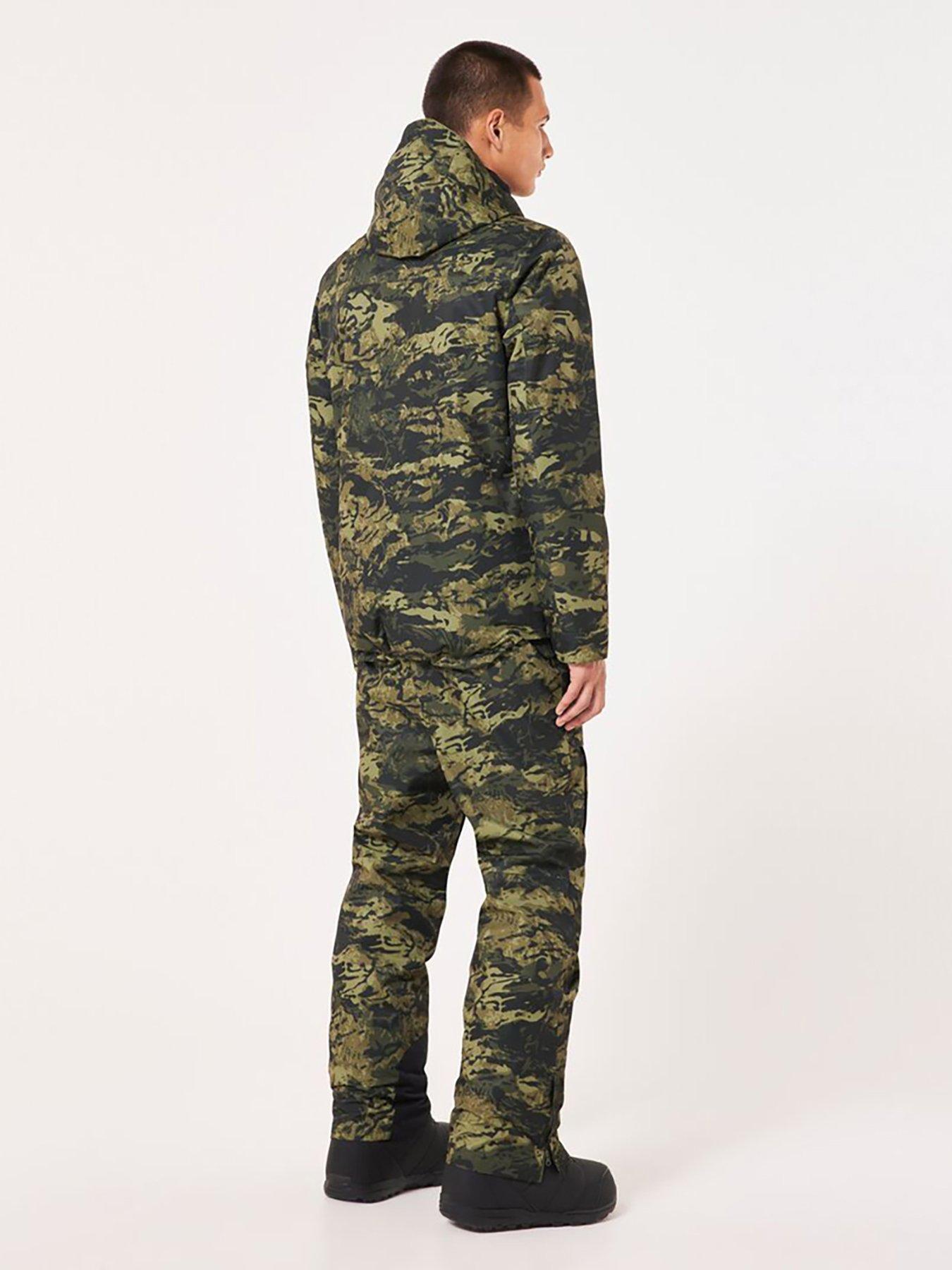 image of oakley-mens-core-divisional-rc-insulated-ski-jacket-camo