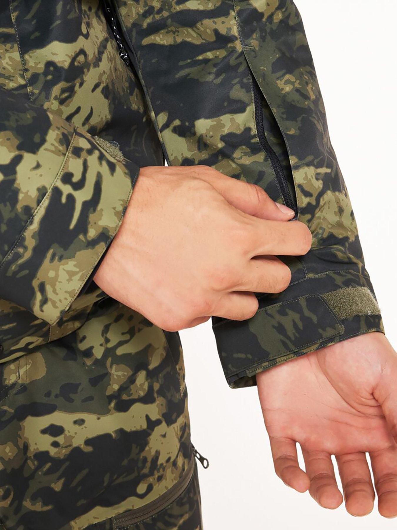  image of oakley-mens-core-divisional-rc-insulated-ski-jacket-camo