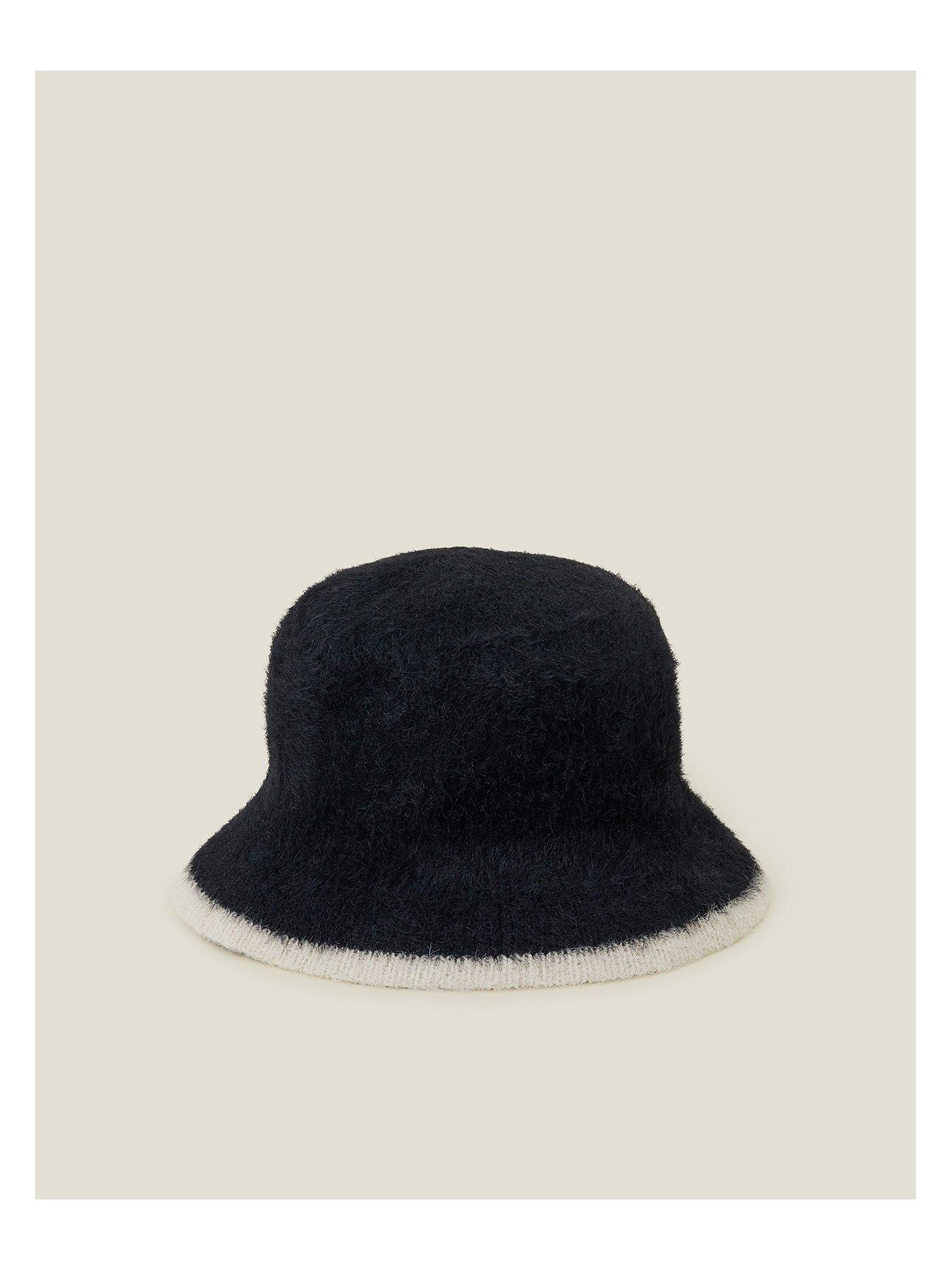 Image 3 of 4 of Accessorize Fluffy Bucket Stripe