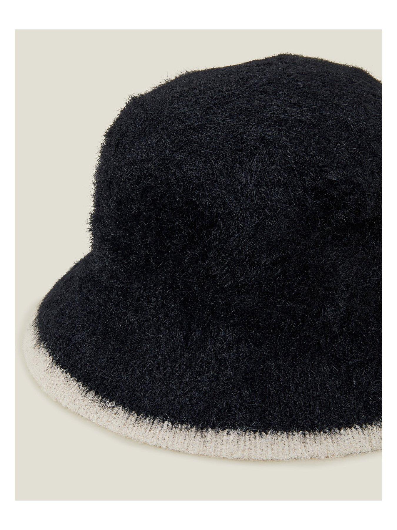 Image 4 of 4 of Accessorize Fluffy Bucket Stripe