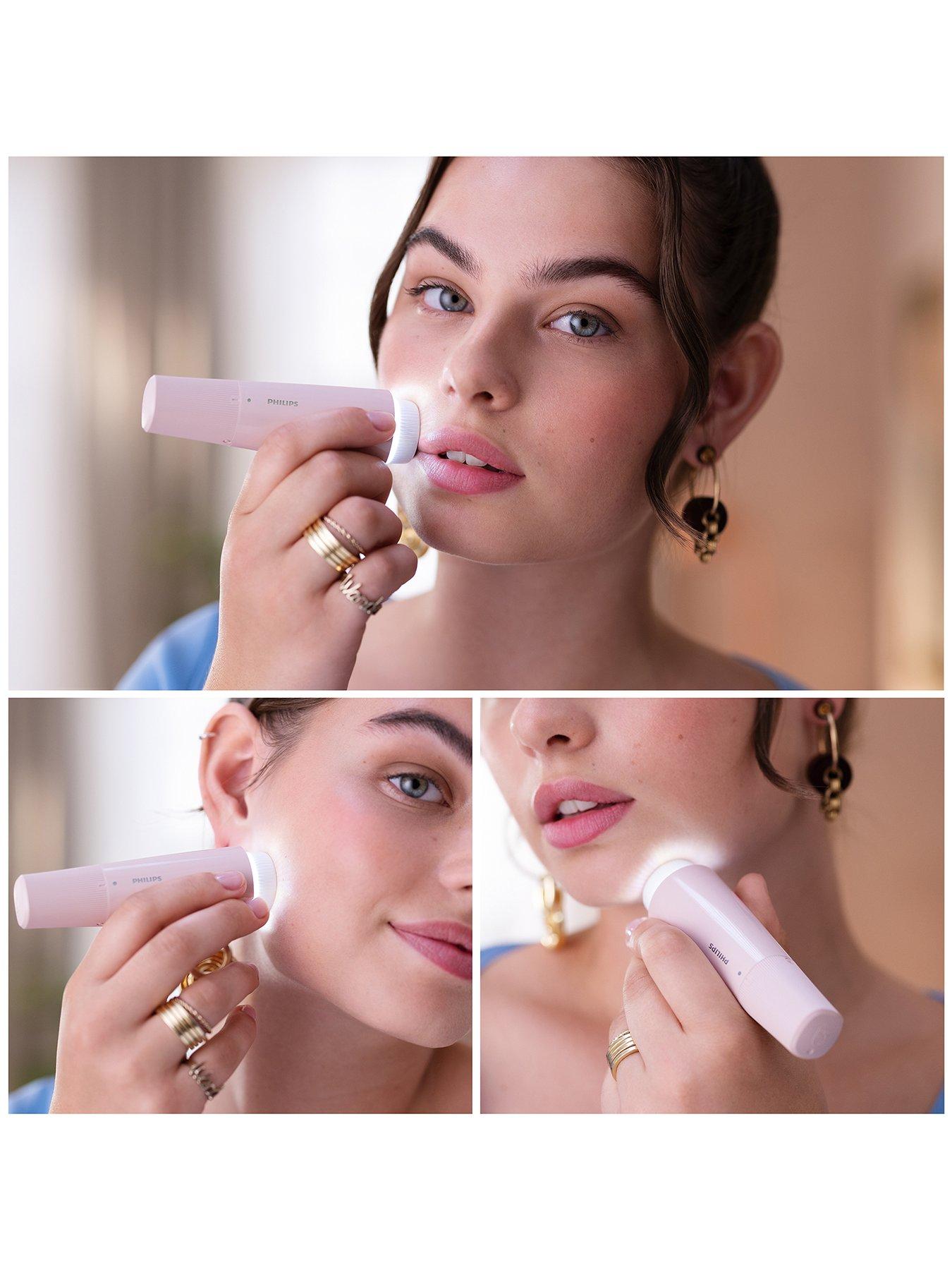 Image 2 of 8 of Philips Facial Hair Remover 5000 Series for Women, BRR454/00