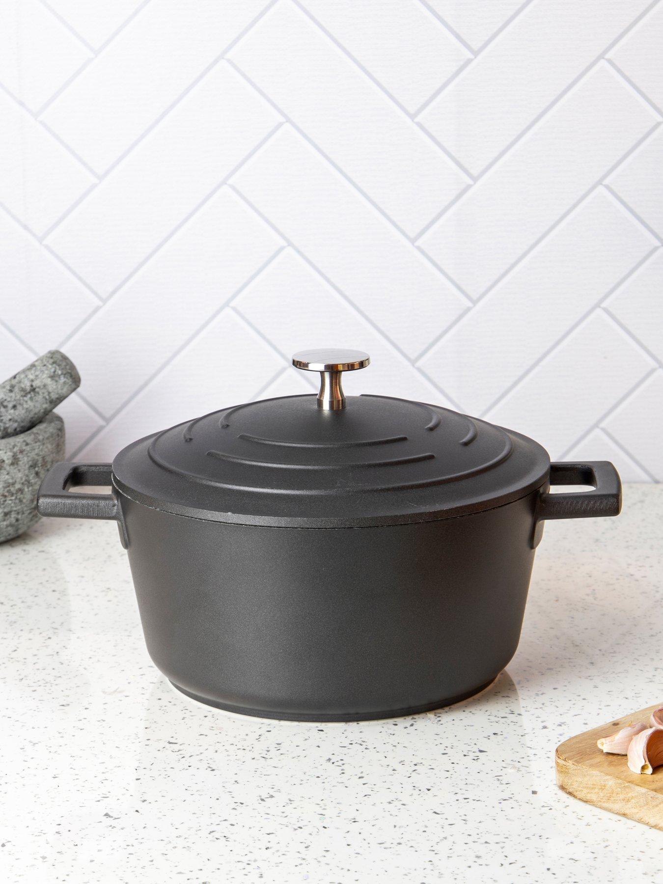 Image 1 of 7 of MasterClass Lightweight Cast Aluminium 2.5 Litre Casserole Dish - Black