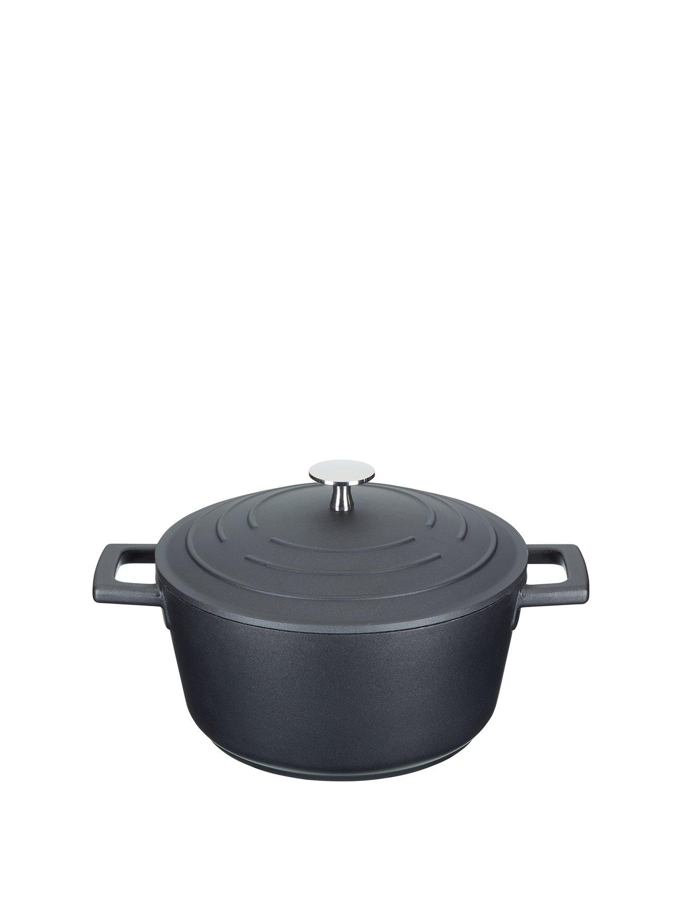 Image 2 of 7 of MasterClass Lightweight Cast Aluminium 2.5 Litre Casserole Dish - Black