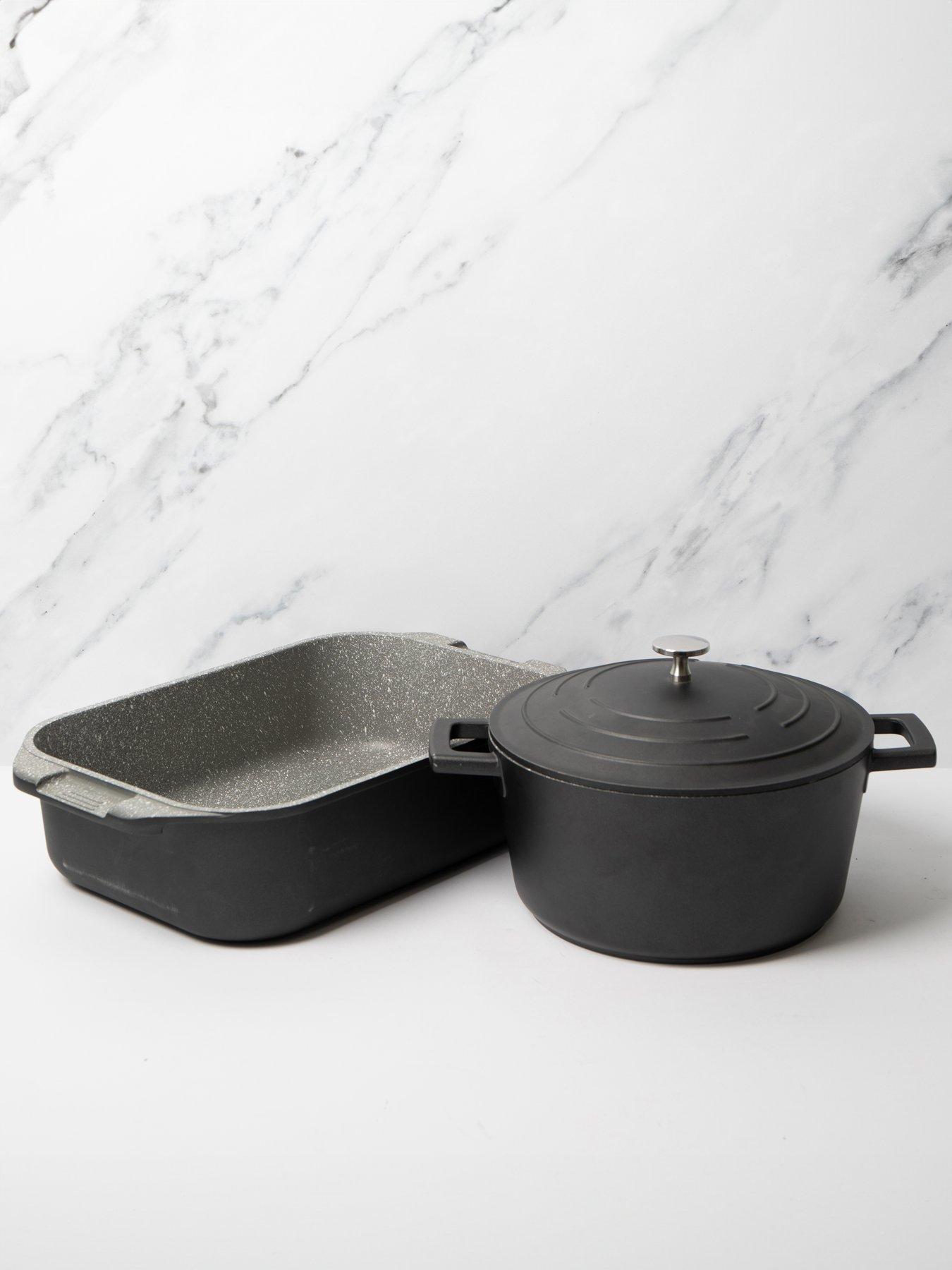 undefined 2-Piece Cast Aluminium Cookware Set – includes Casserole Dish and Roasting Pan