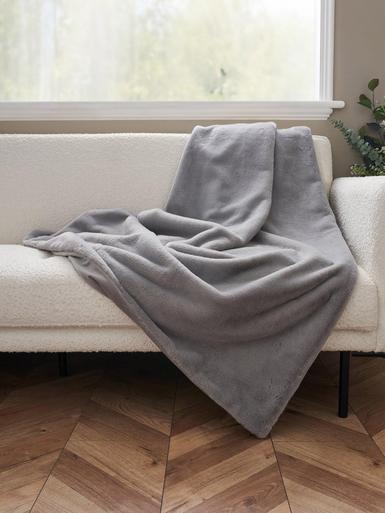The Very Collection Faux Fur  &  Velvet Throw 127 X 152cm