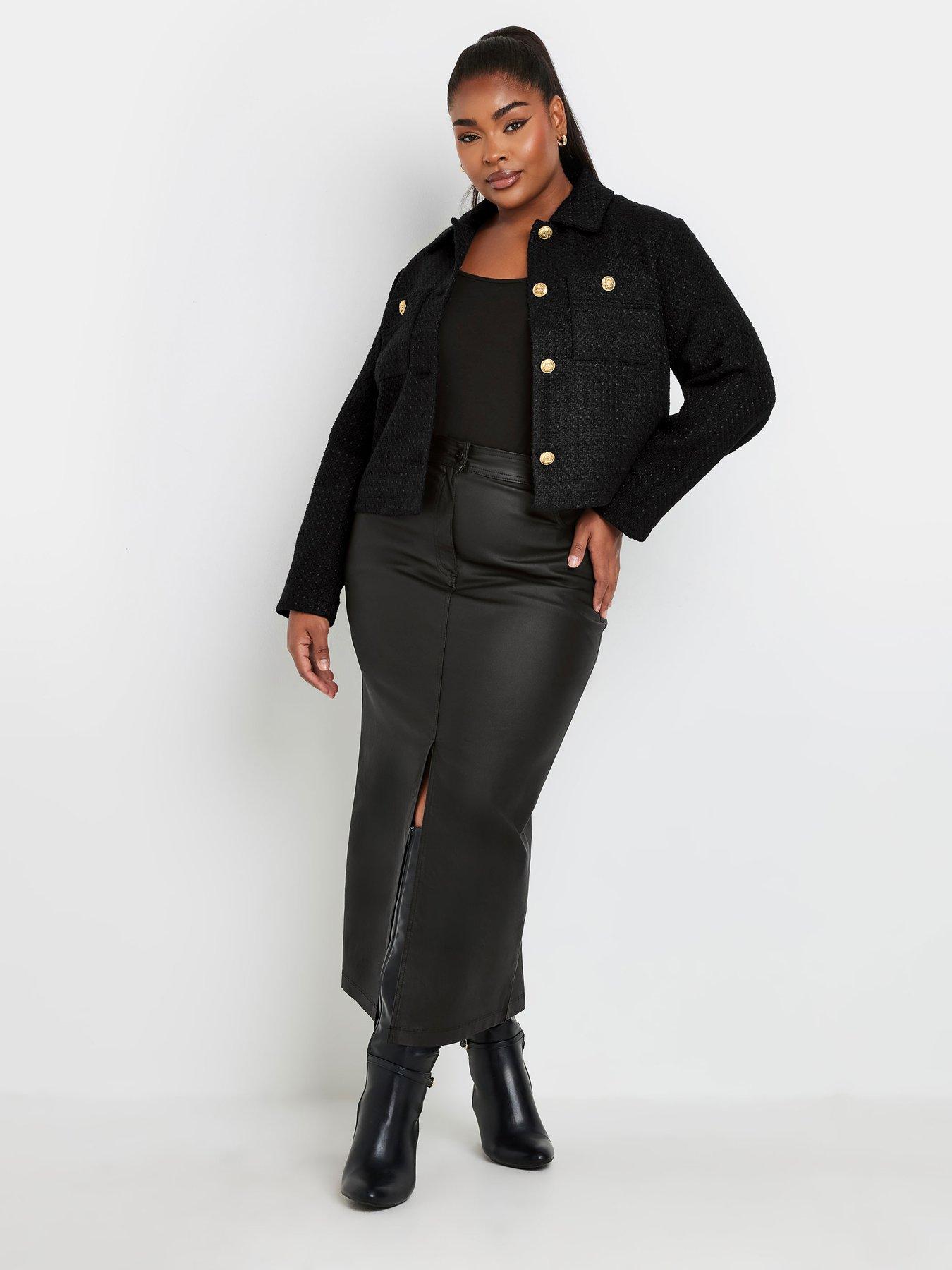 Image 3 of 4 of Yours Curve Boucle Short Jacket - Black