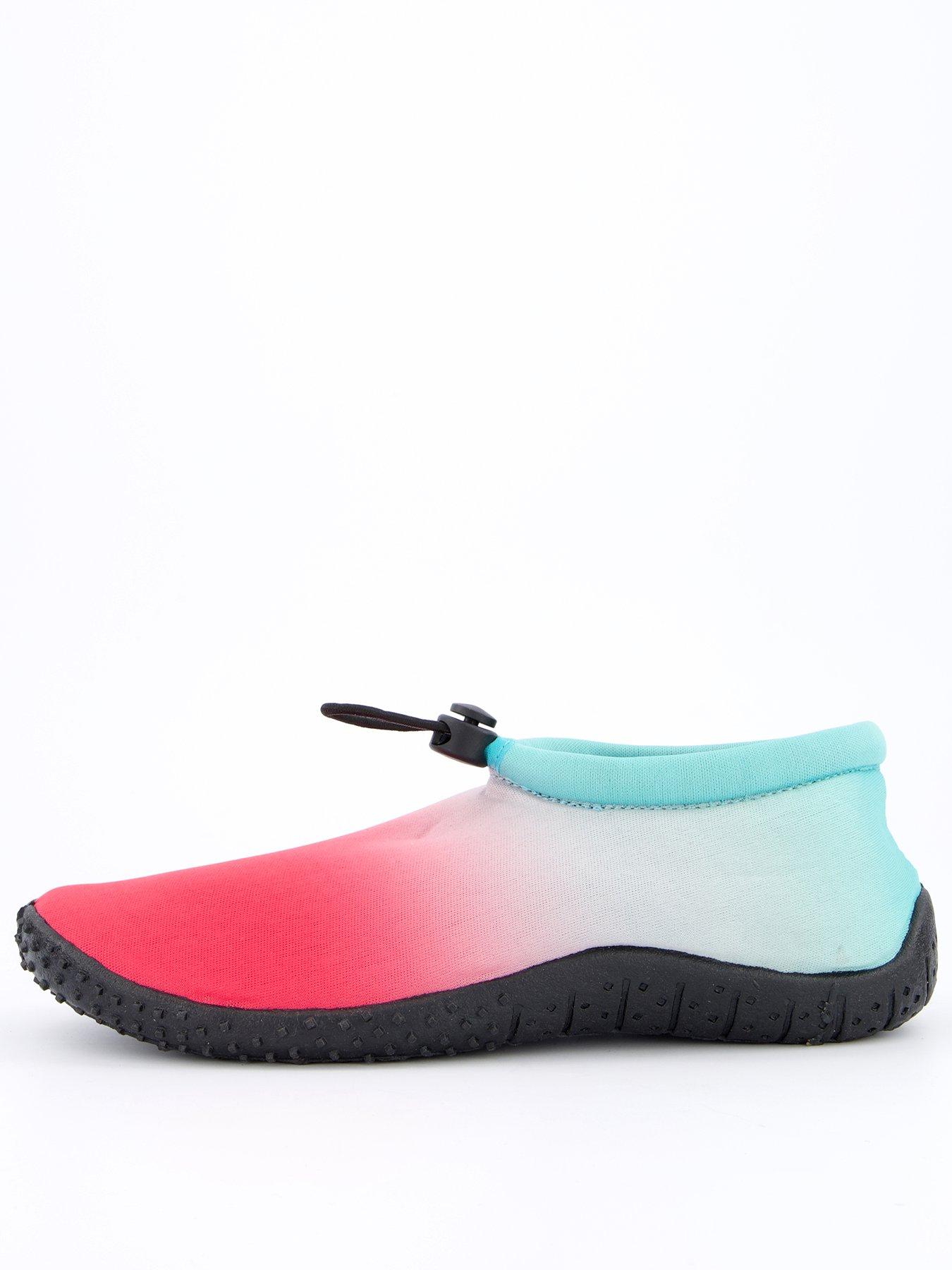 The Very Collection Girls Toggle Obmbre Water Shoe - Multi