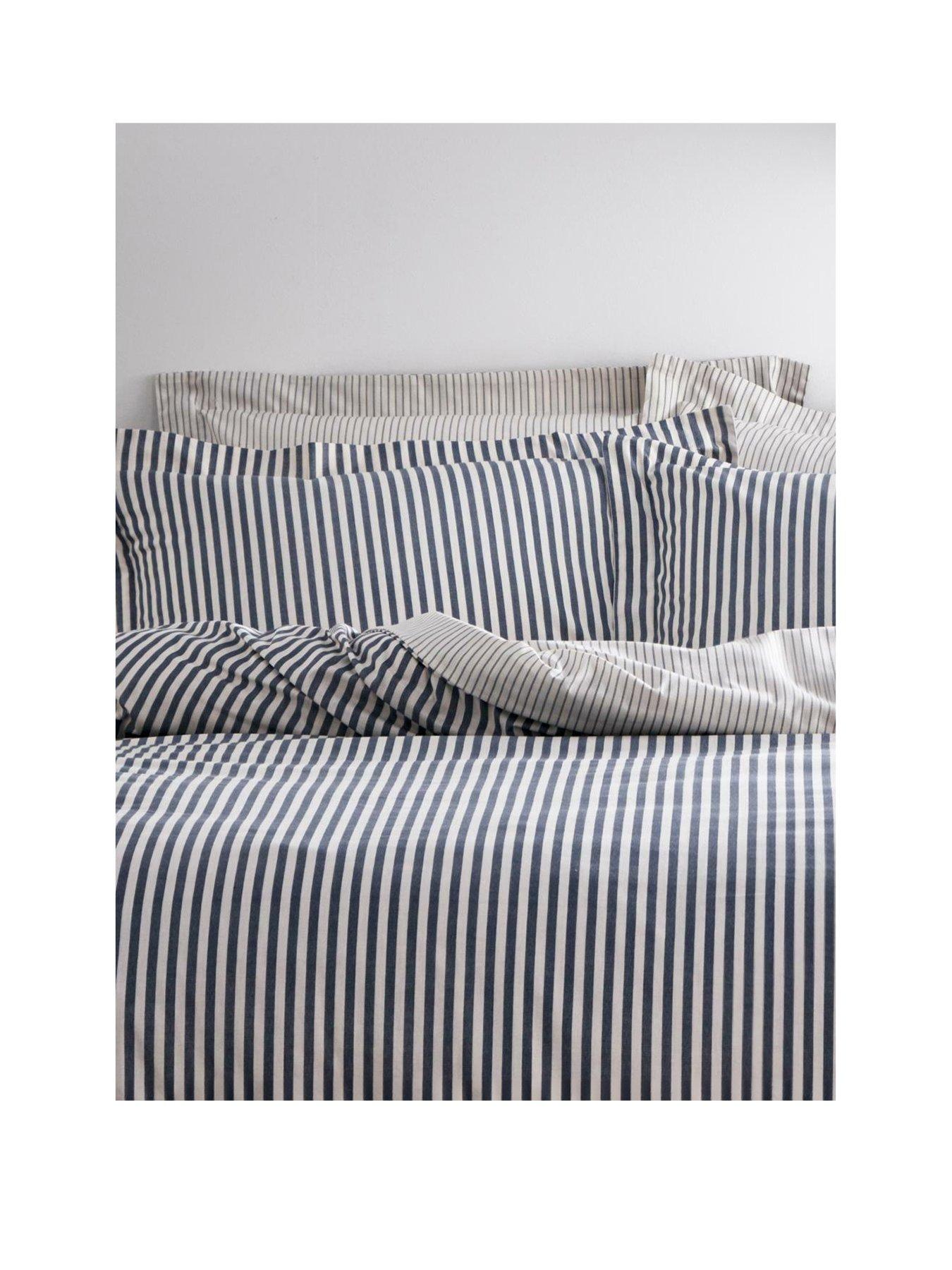  image of yard-hebden-stripe-100-cotton-duvet-set-navy