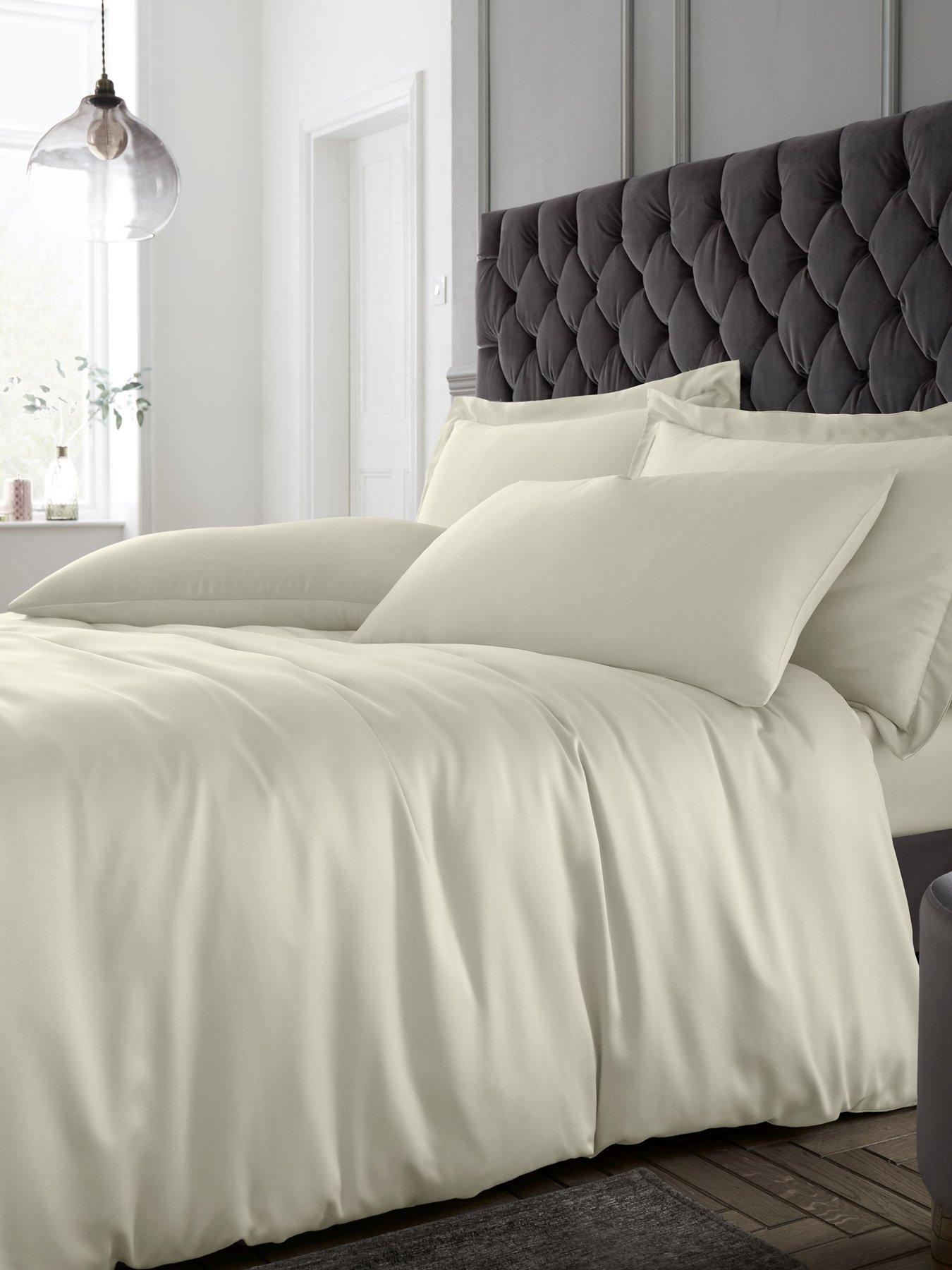 undefined Silky Soft Satin Duvet Cover Set - Champagne