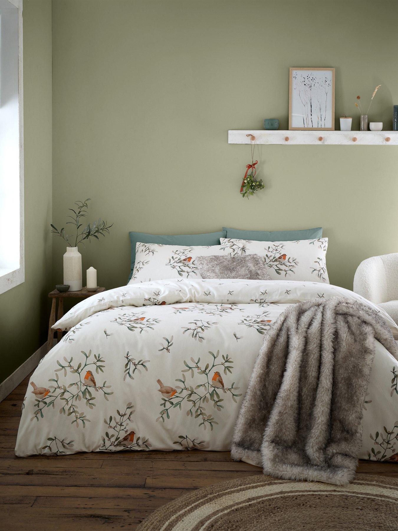 catherine-lansfield-brushed-mistletoe-robins-christmas-duvet-set