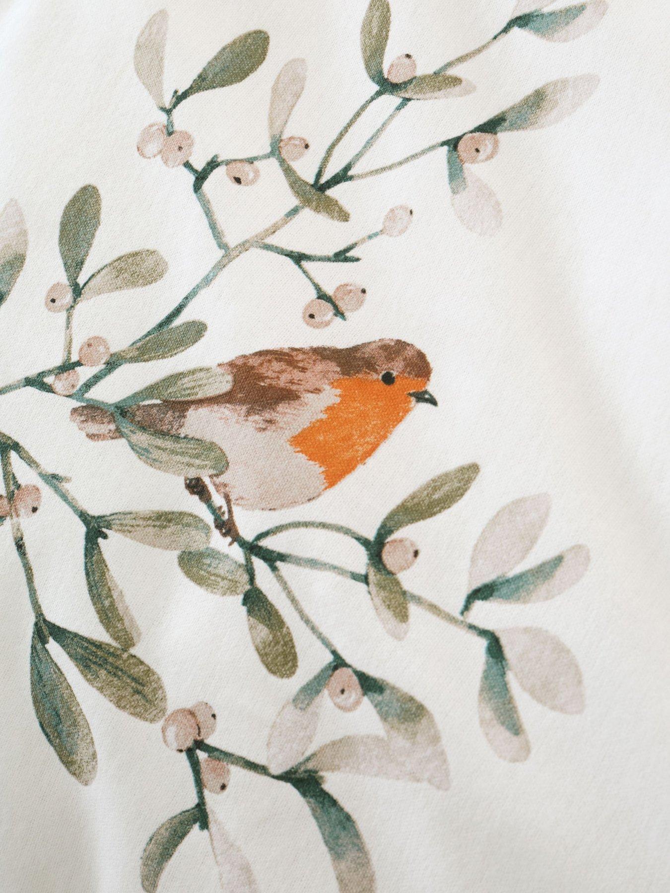 Image 7 of 7 of Catherine Lansfield Brushed Mistletoe Robins Christmas Duvet Set