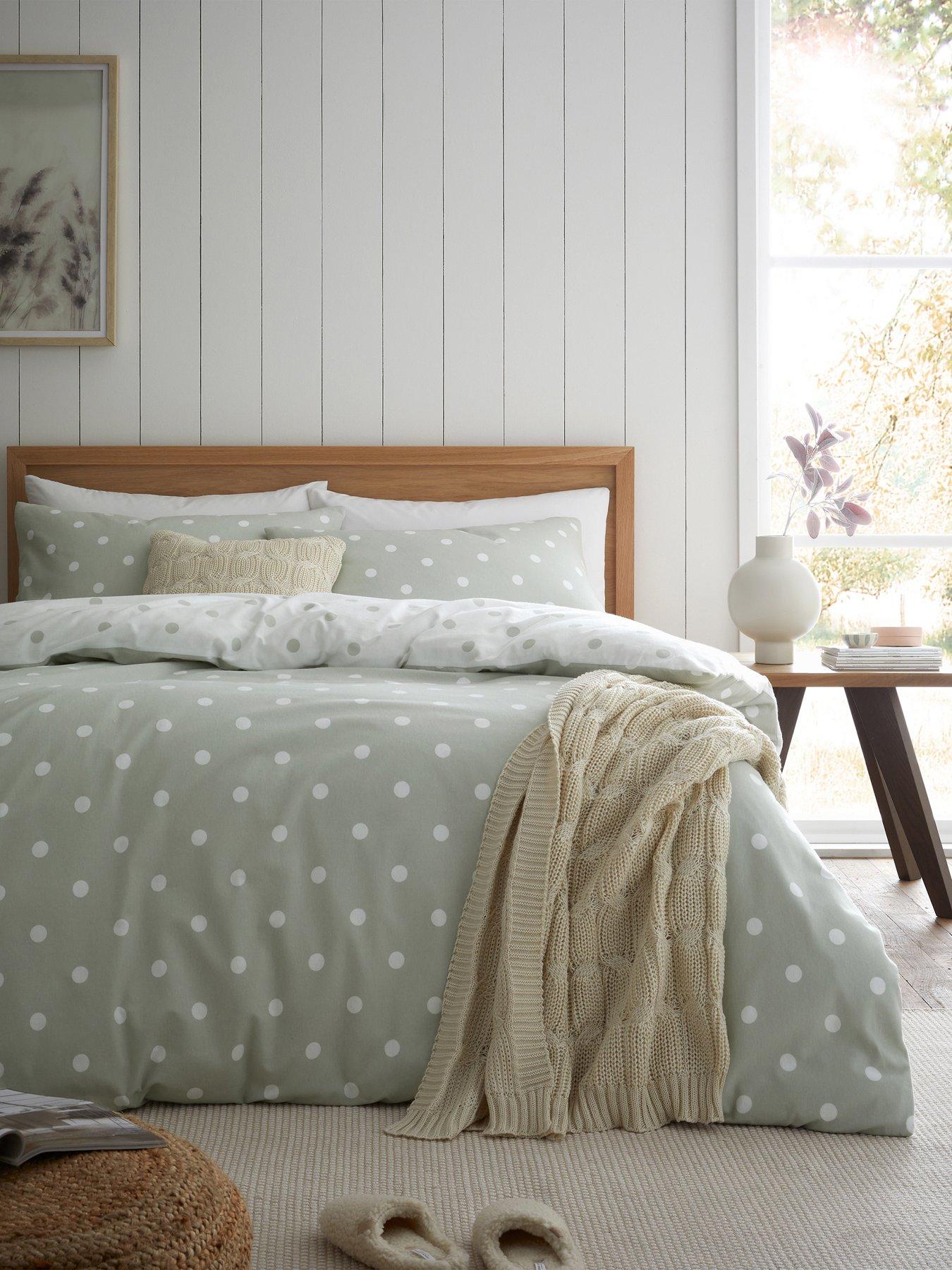 Catherine Lansfield Polka Dot 100% Brushed Cotton Duvet Set