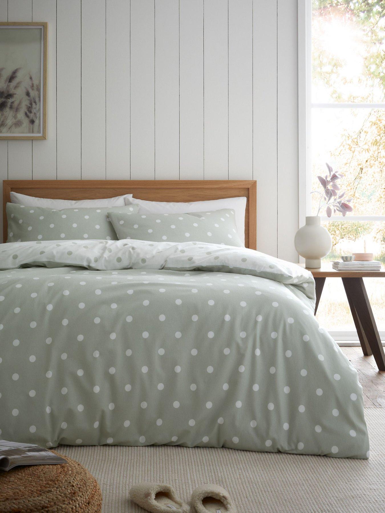  image of catherine-lansfield-polka-dot-100-brushed-cotton-duvet-set