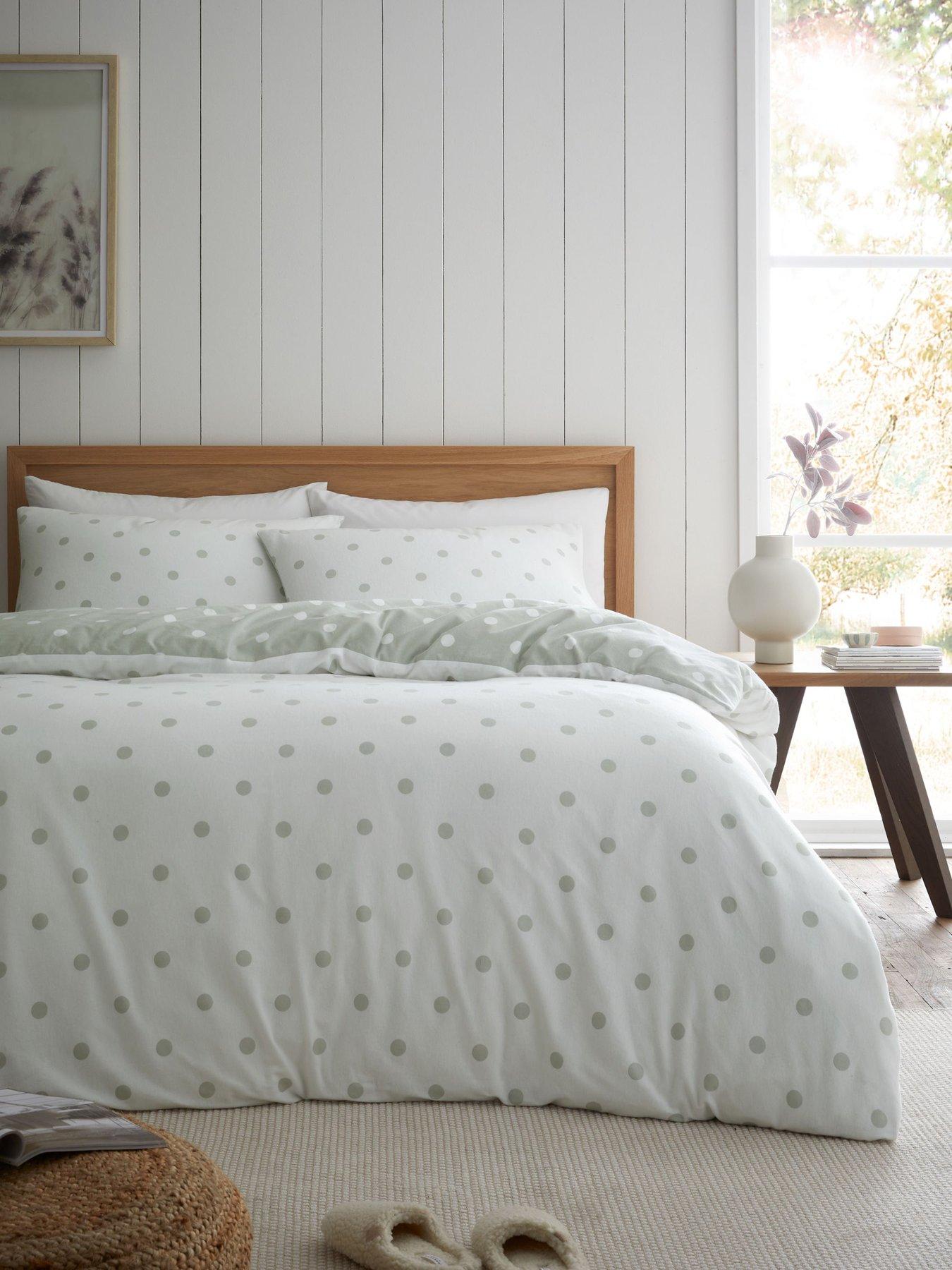  image of catherine-lansfield-polka-dot-100-brushed-cotton-duvet-set
