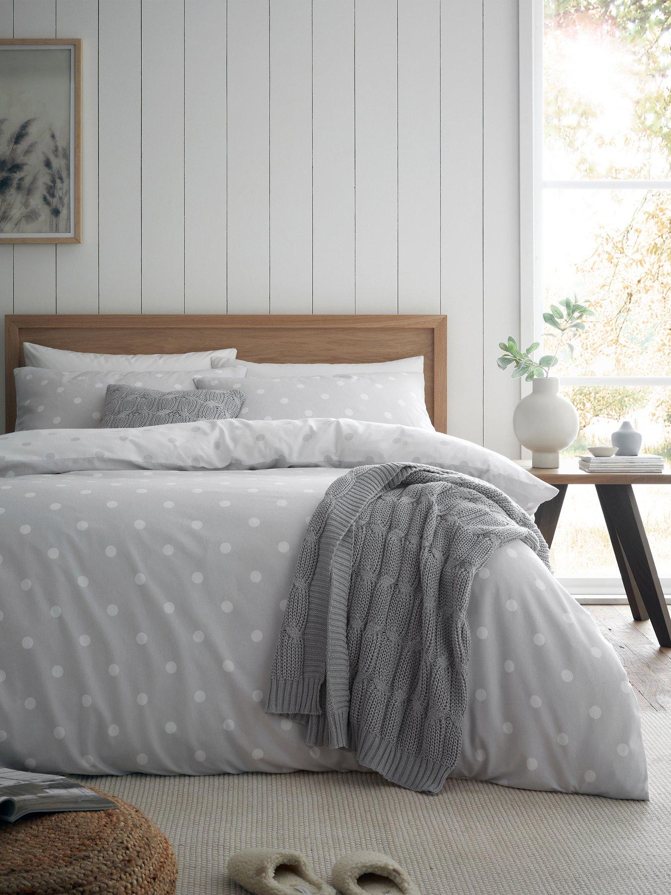 Catherine Lansfield Polka Dot 100% Brushed Cotton Duvet Set