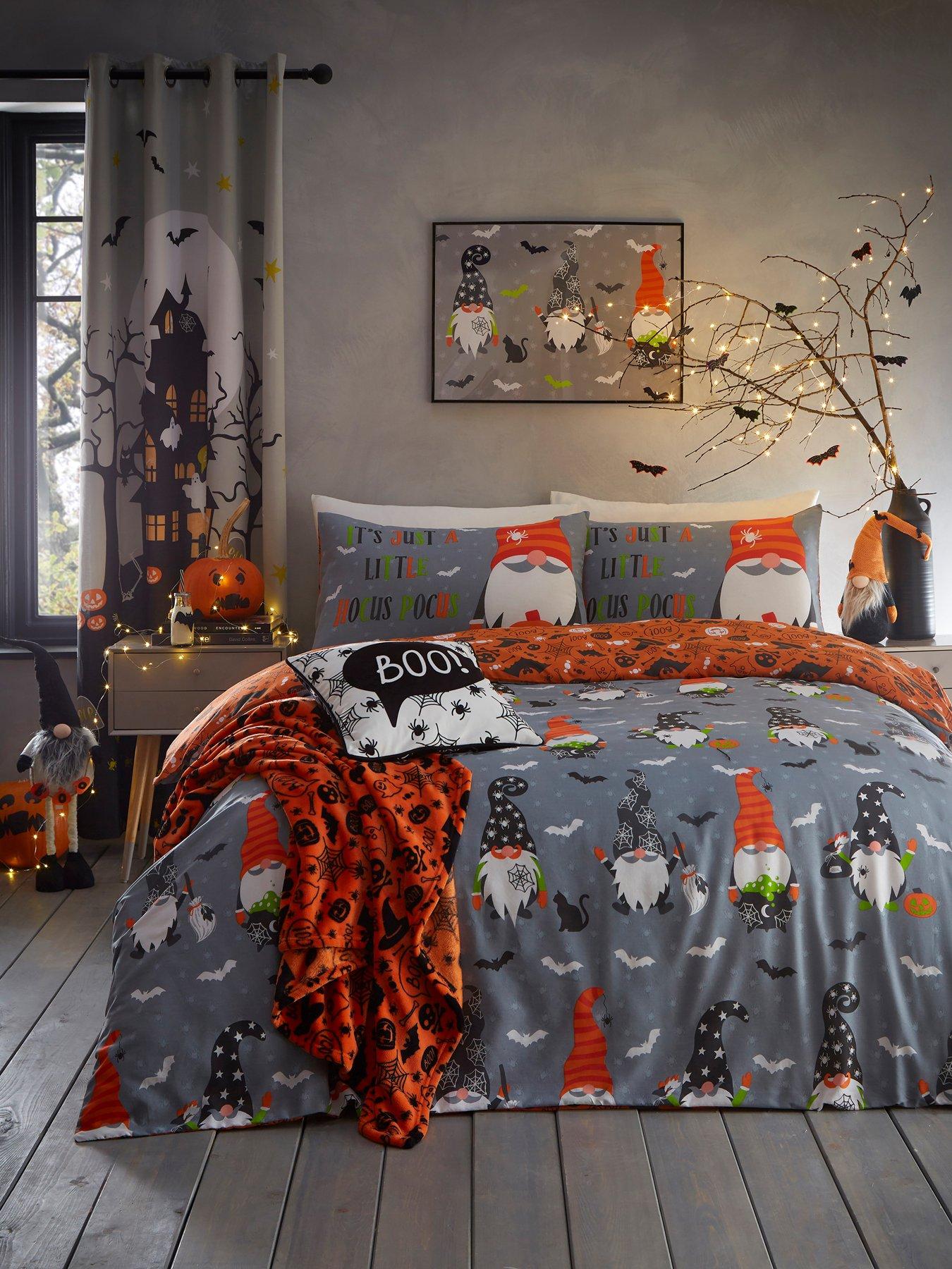 Image 4 of 4 of Bedlam Scary Gonks Halloween Duvet Set