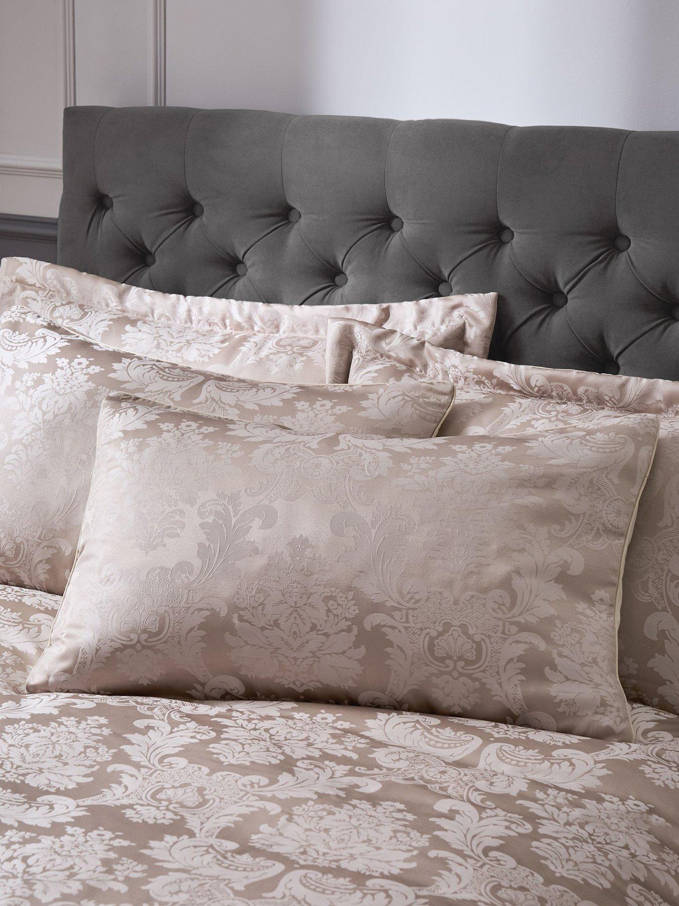  image of catherine-lansfield-damask-jacquard-duvet-cover-set-champagne