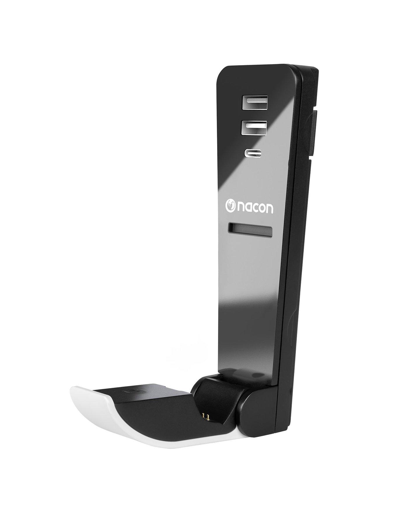 undefined PS5 Slim charger and hub