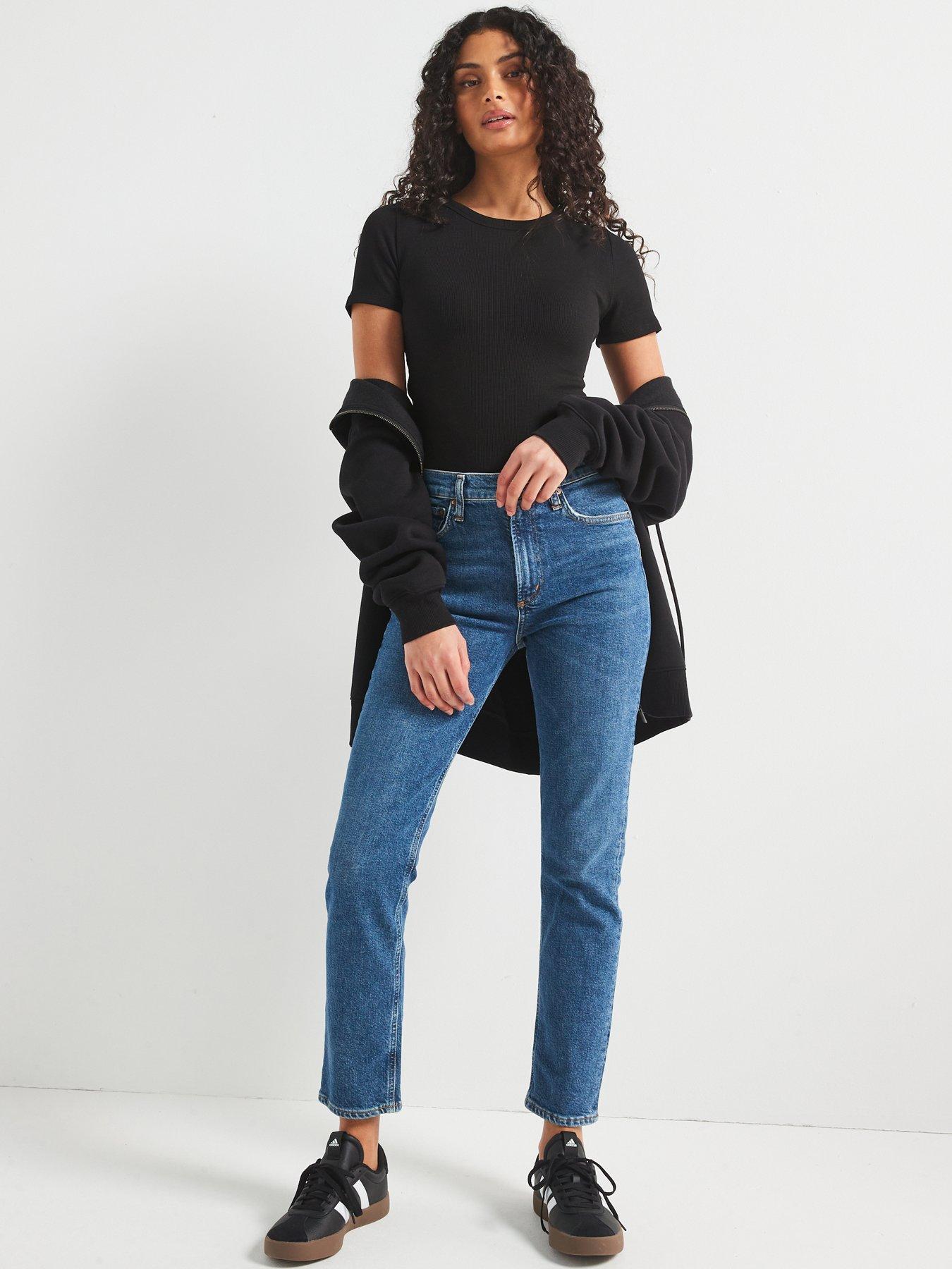  image of the-very-collection-short-sleeve-rib-crewe-tee-black