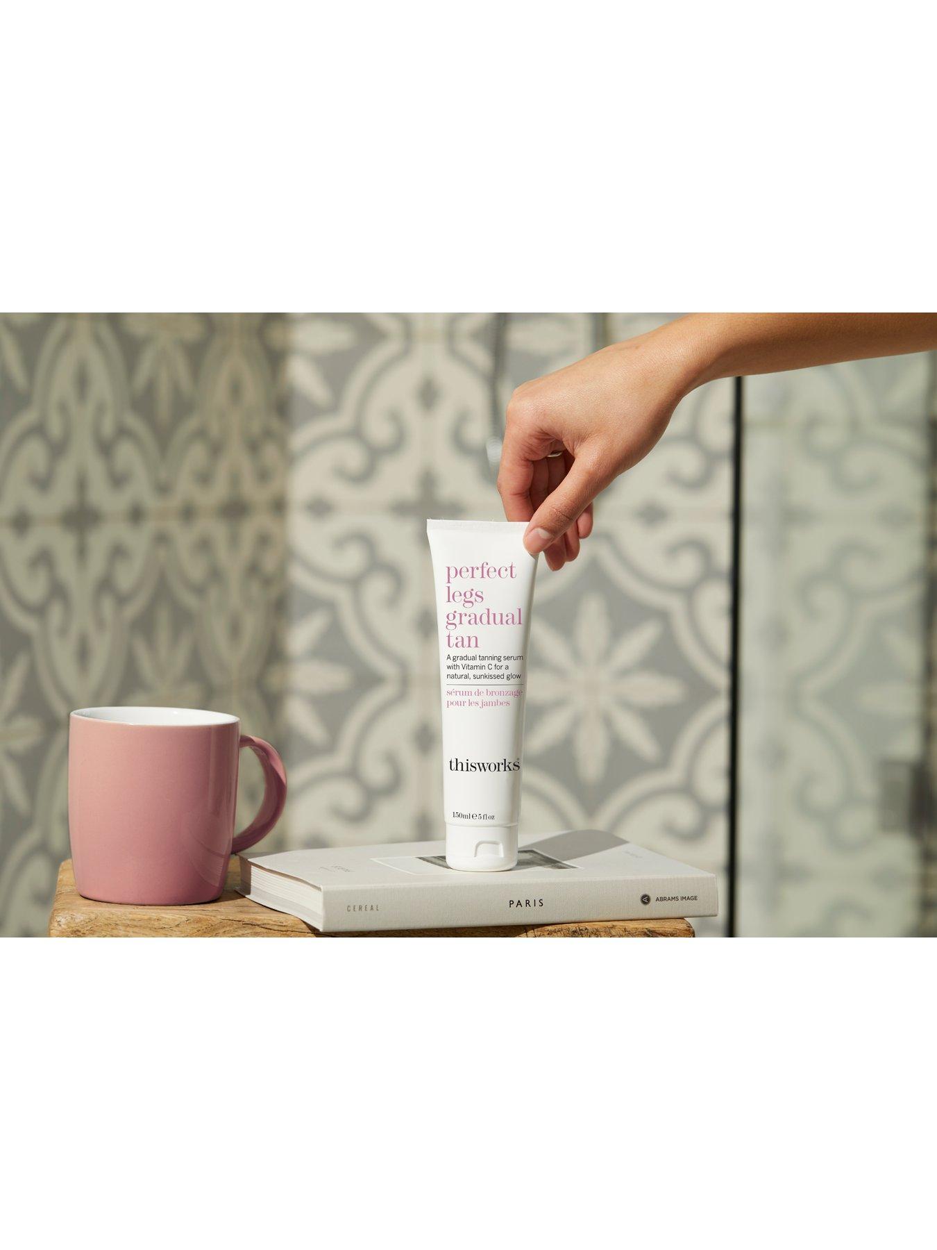  image of this-works-perfect-legs-gradual-tan-150ml