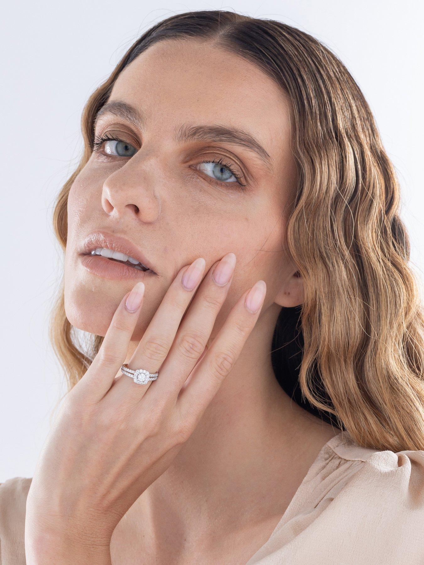  image of love-diamond-1ct-diamond-solitaire-halo-ring-g-vs-lab-grown