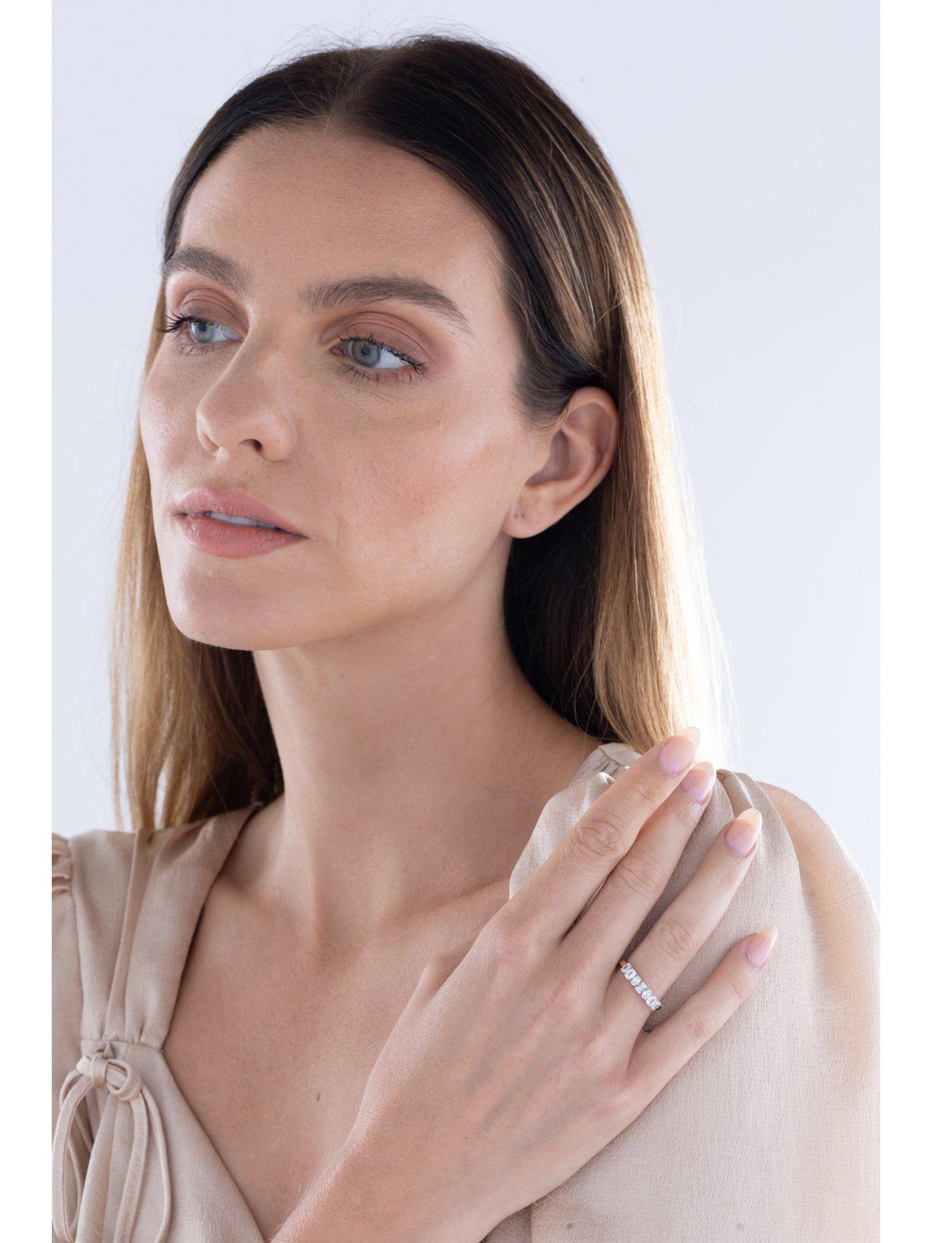 Image 4 of 5 of Love DIAMOND Diamond 7 Stone Shaped Ring