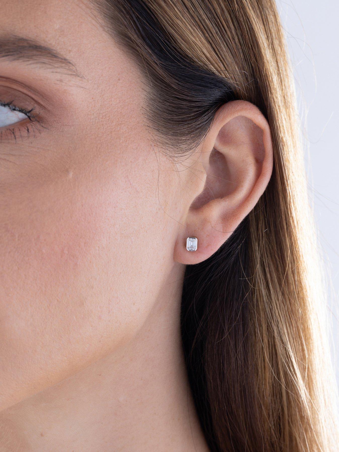 Image 2 of 6 of Love DIAMOND Diamond Emerald Cut Shaped Earrings G VS+ Lab Grown
