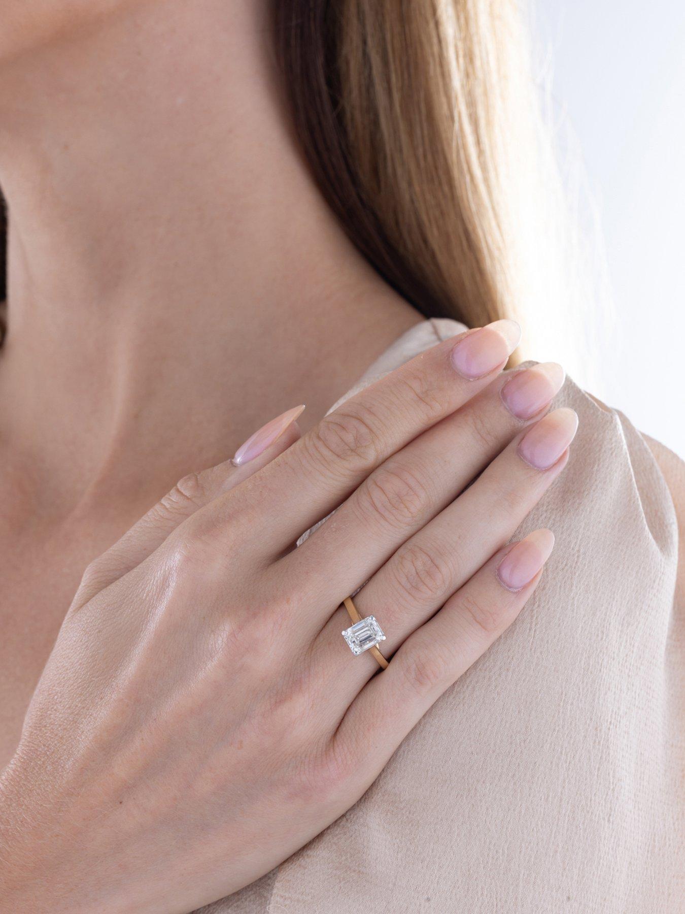 Image 4 of 5 of Love DIAMOND 2Ct Emerald Cut Diamond Solitaire Ring G VS+ Lab Grown