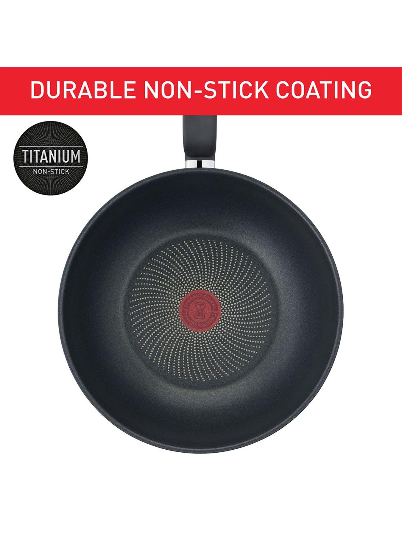 Image 4 of 8 of Tefal Primary 28cm Wok