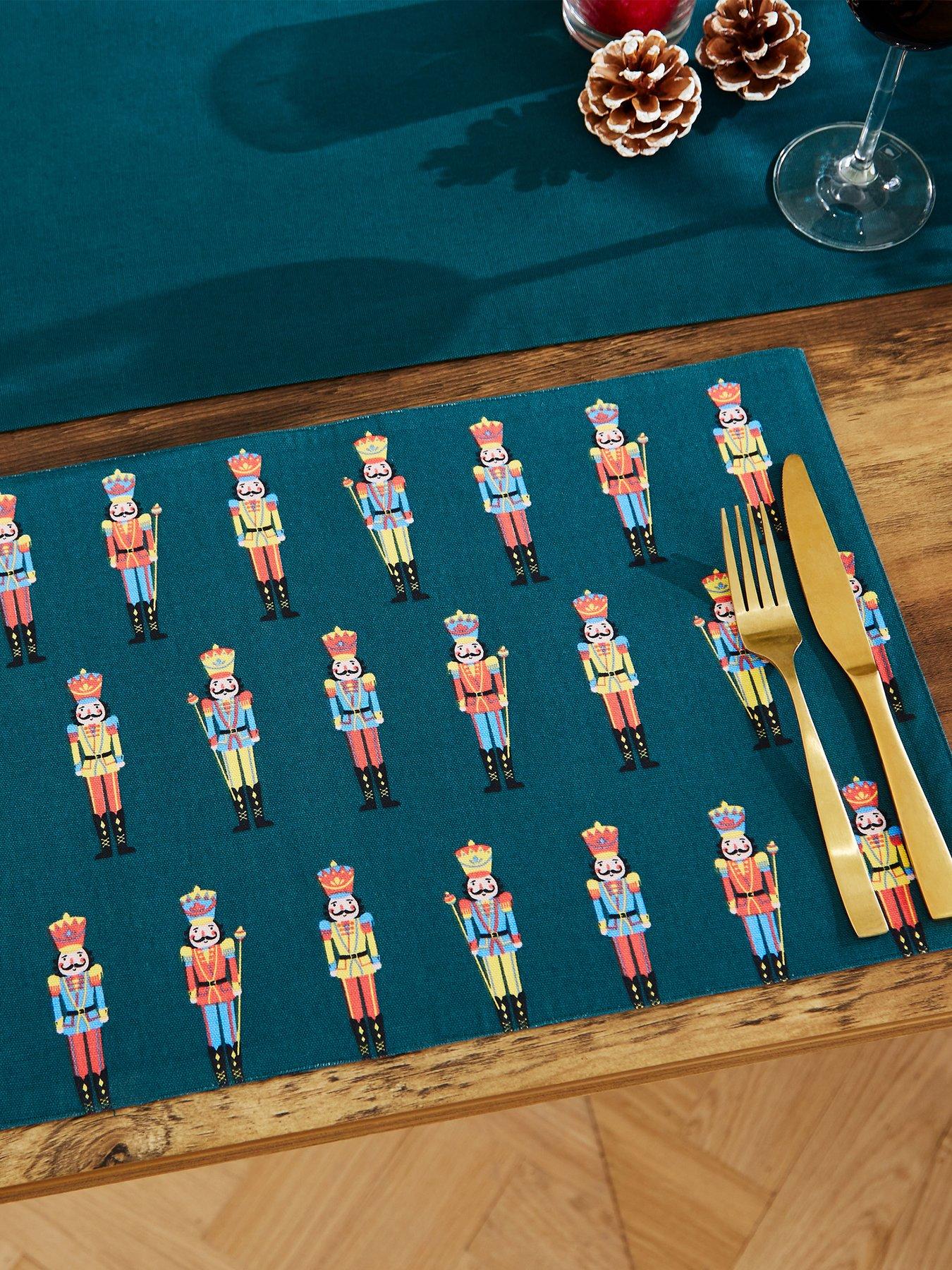 Catherine Lansfield Nutcracker Placemats – Set of 4