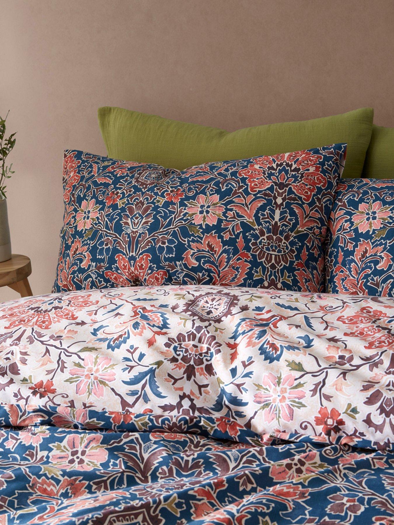  image of pineapple-elephant-keera-floral-duvet-set