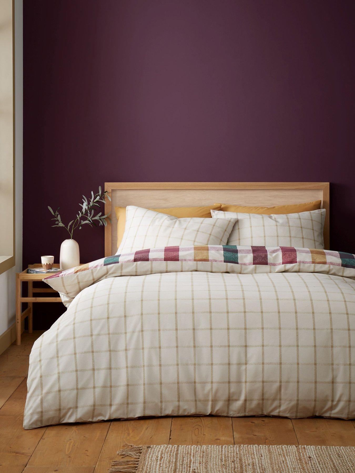 Image 4 of 6 of Catherine Lansfield Autumn Check Duvet Set - Plum