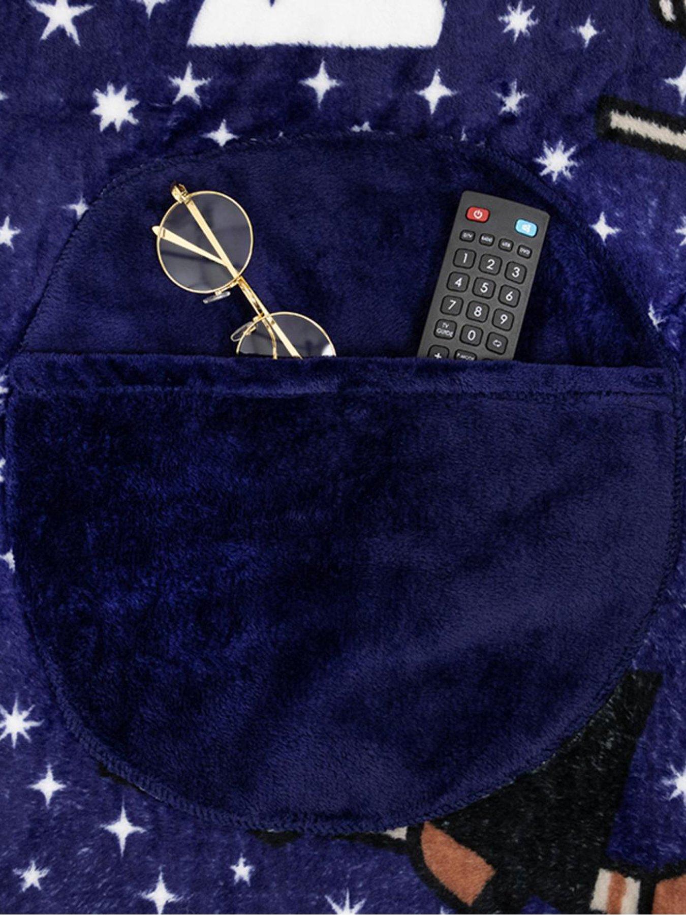 Image 3 of 6 of Harry Potter 2-in-1 Cushion Blanket