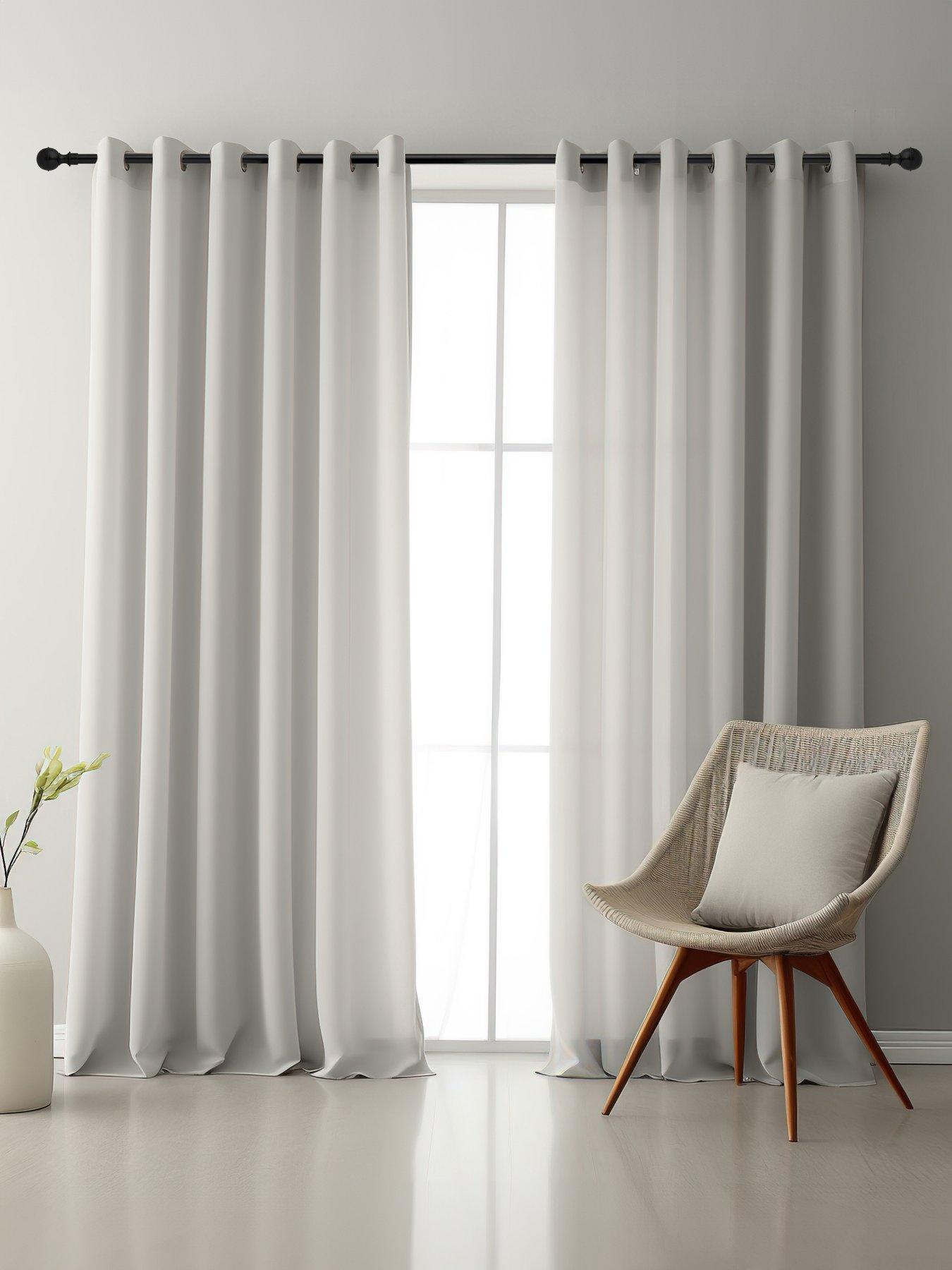 Image 4 of 7 of The Very Collection Value Ball Finial 19 mm Extendable Curtain Pole