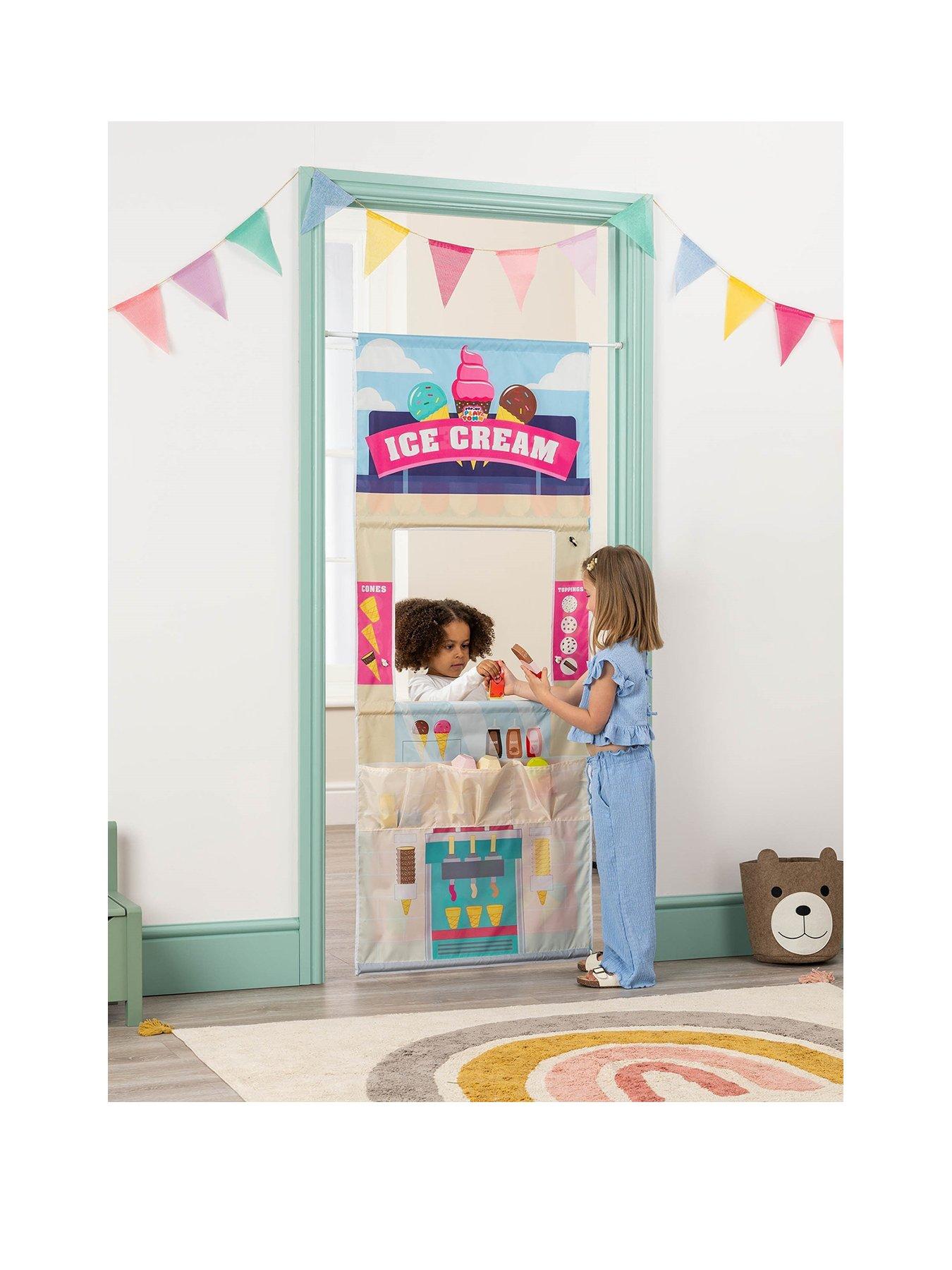 toyrific-pop-up-play-town-ice-cream-shop