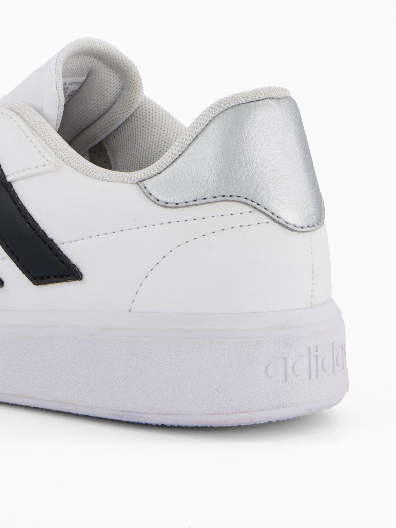 Image 6 of 6 of adidas Sportswear Women's Courtblock Trainers - White