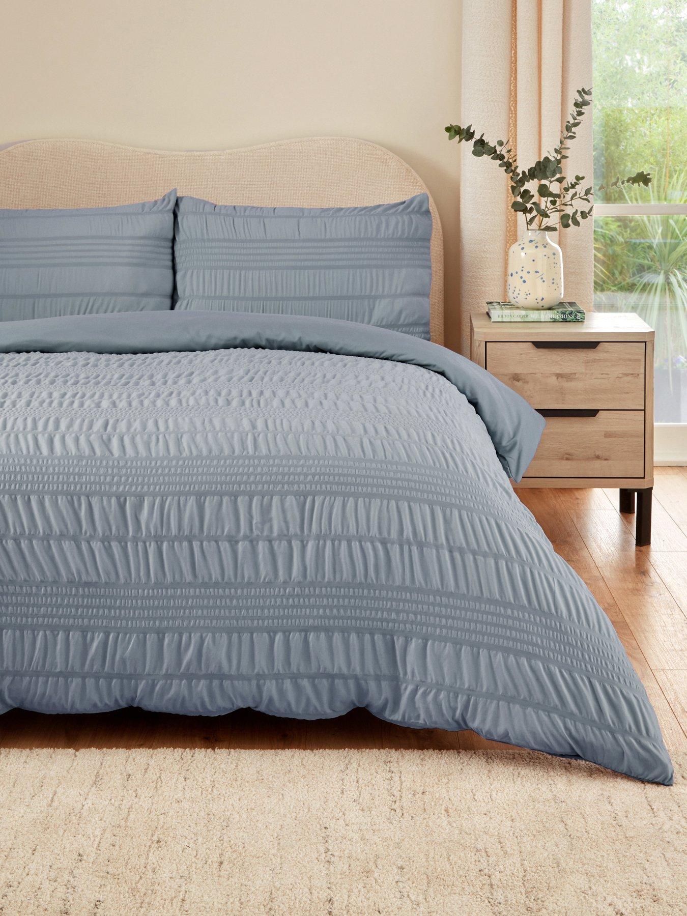 very-home-athena-super-soft-seersucker-duvet-cover-set