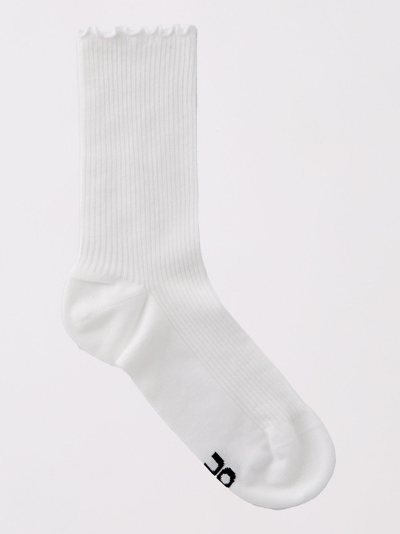 Image 3 of 4 of HUGO Frilled Patch Logo Ankle Socks - White