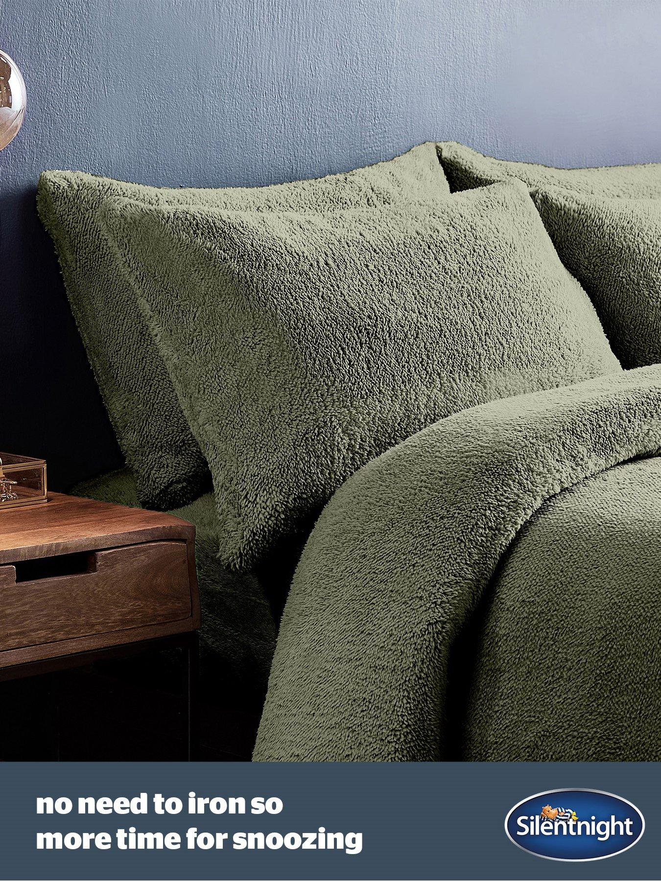 Image 2 of 5 of Silentnight Teddy Fleece Duvet Set - Sage - King