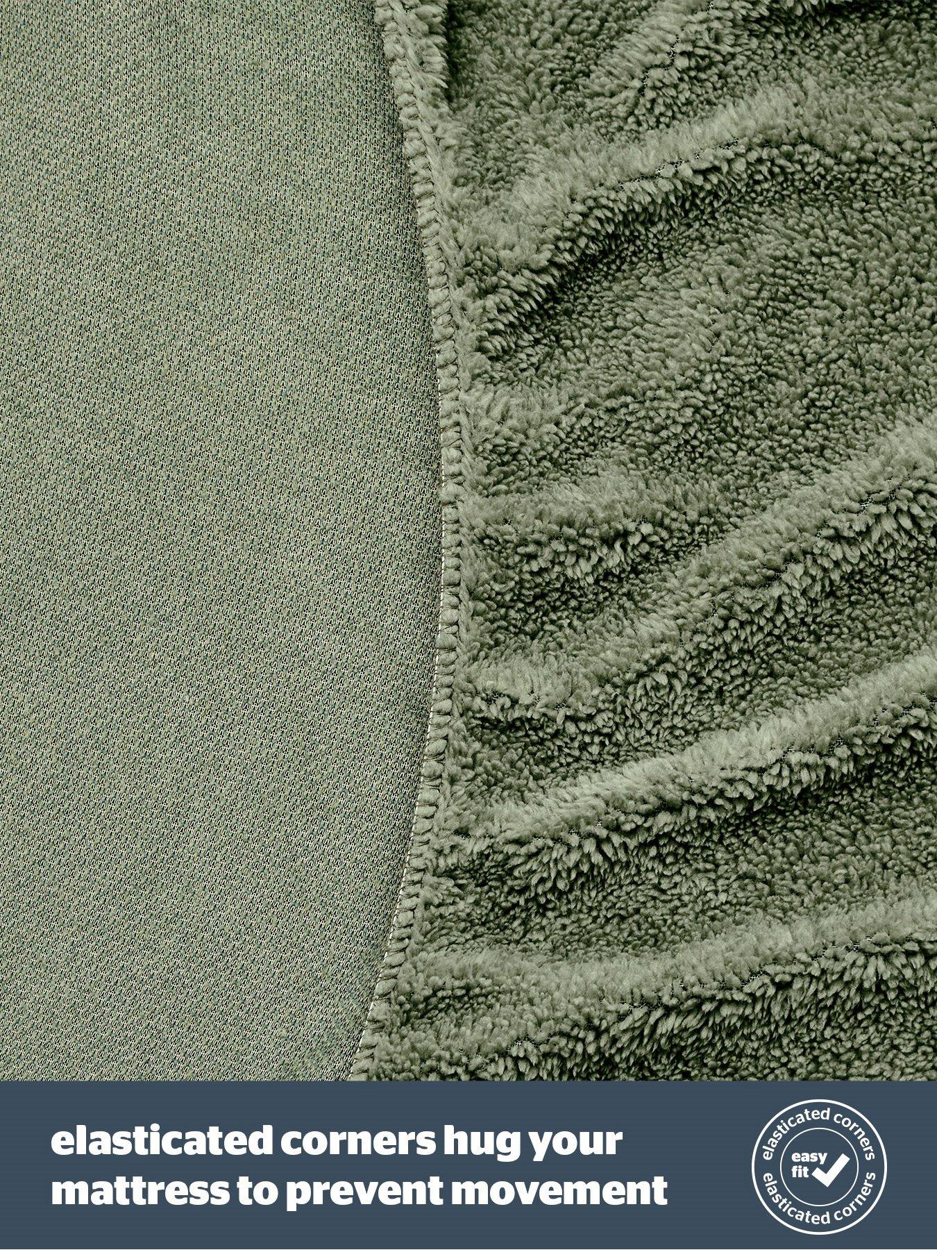  image of silentnight-teddy-fleece-fitted-sheet-sage-king